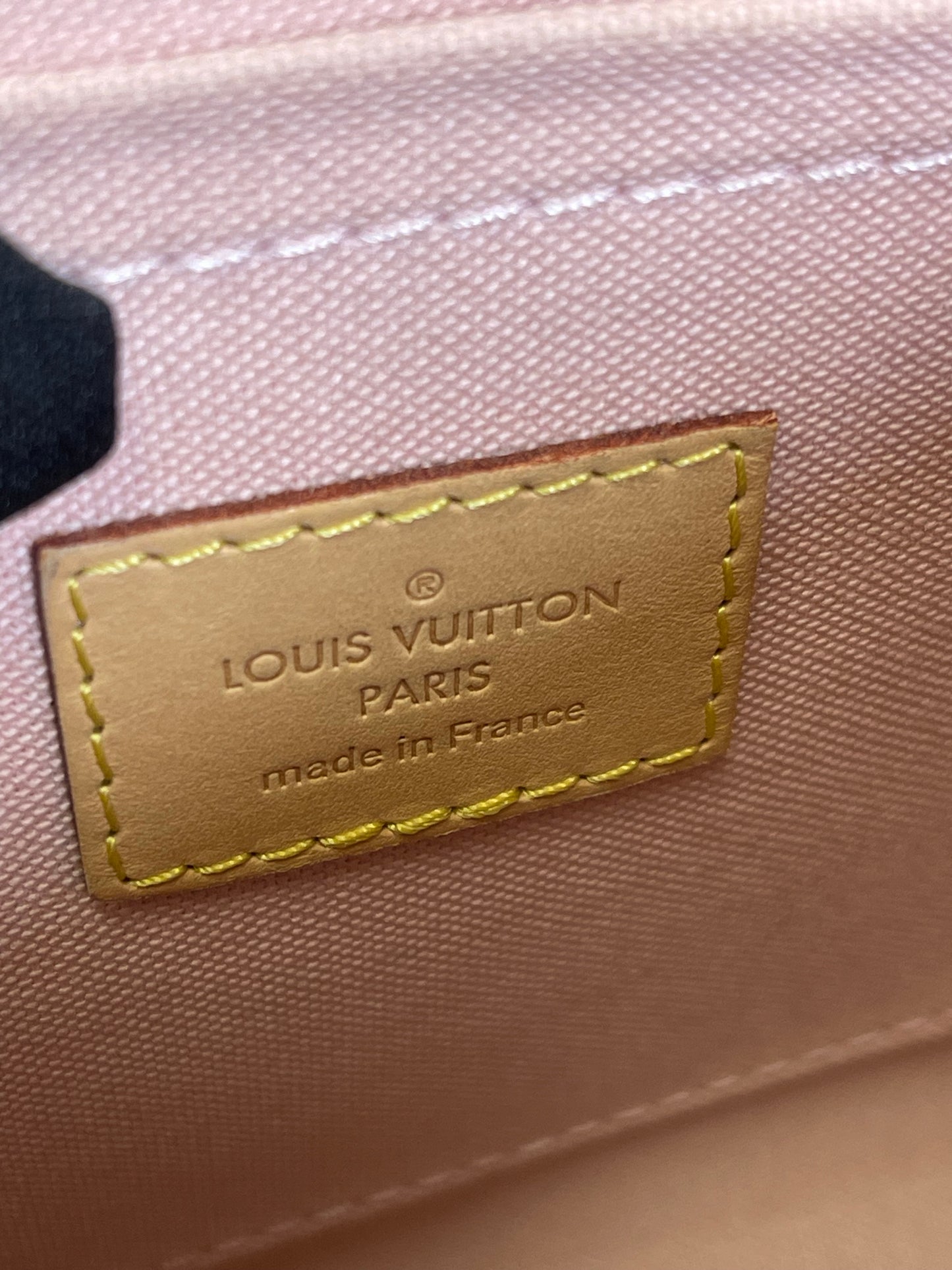 LOUIS VUITTON CROISETTE AZUR DAMIER (MORE PHOTOS COMING SOON!)