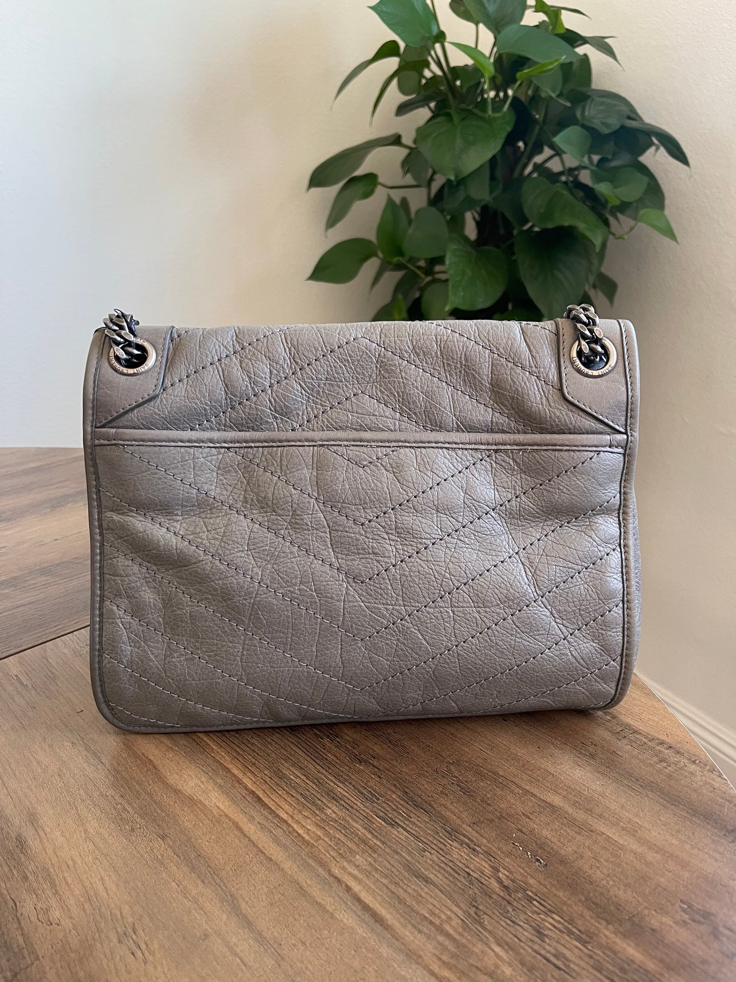 YSL MEDIUM GREY NIKKI BAG