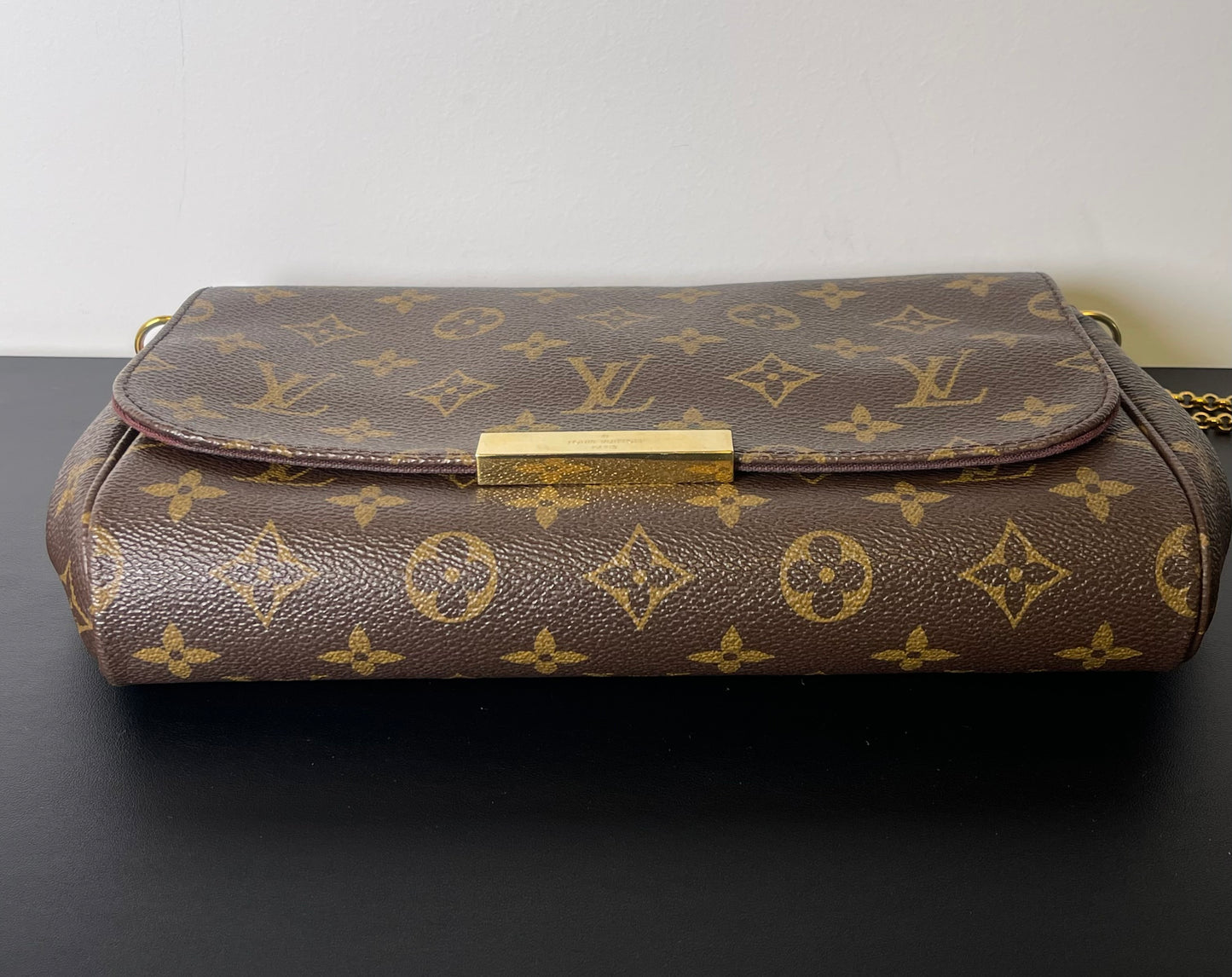 LOUIS VUITTON MM MONOGRAM FAVORITE