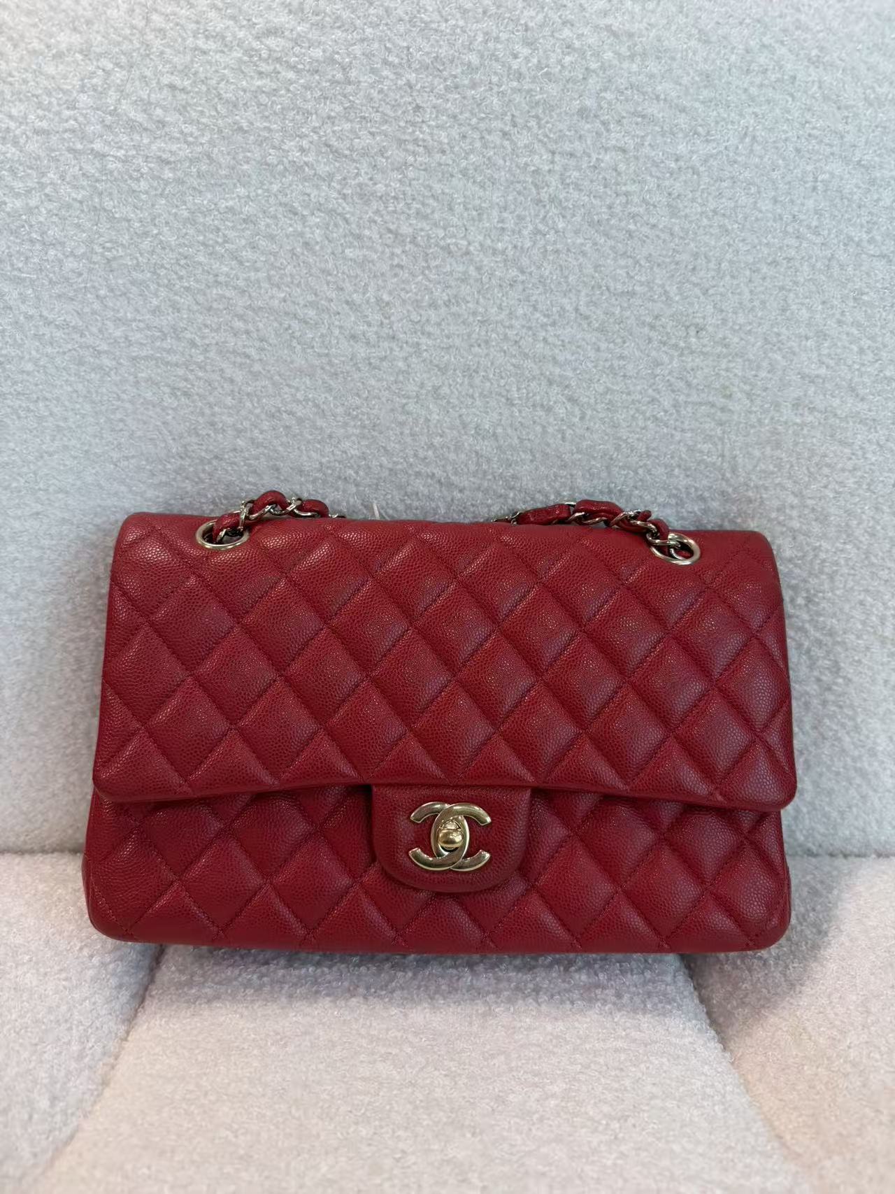 CHANEL CLASSIC DOUBLE FLAP QUILTED MEDIUM RED GOLD