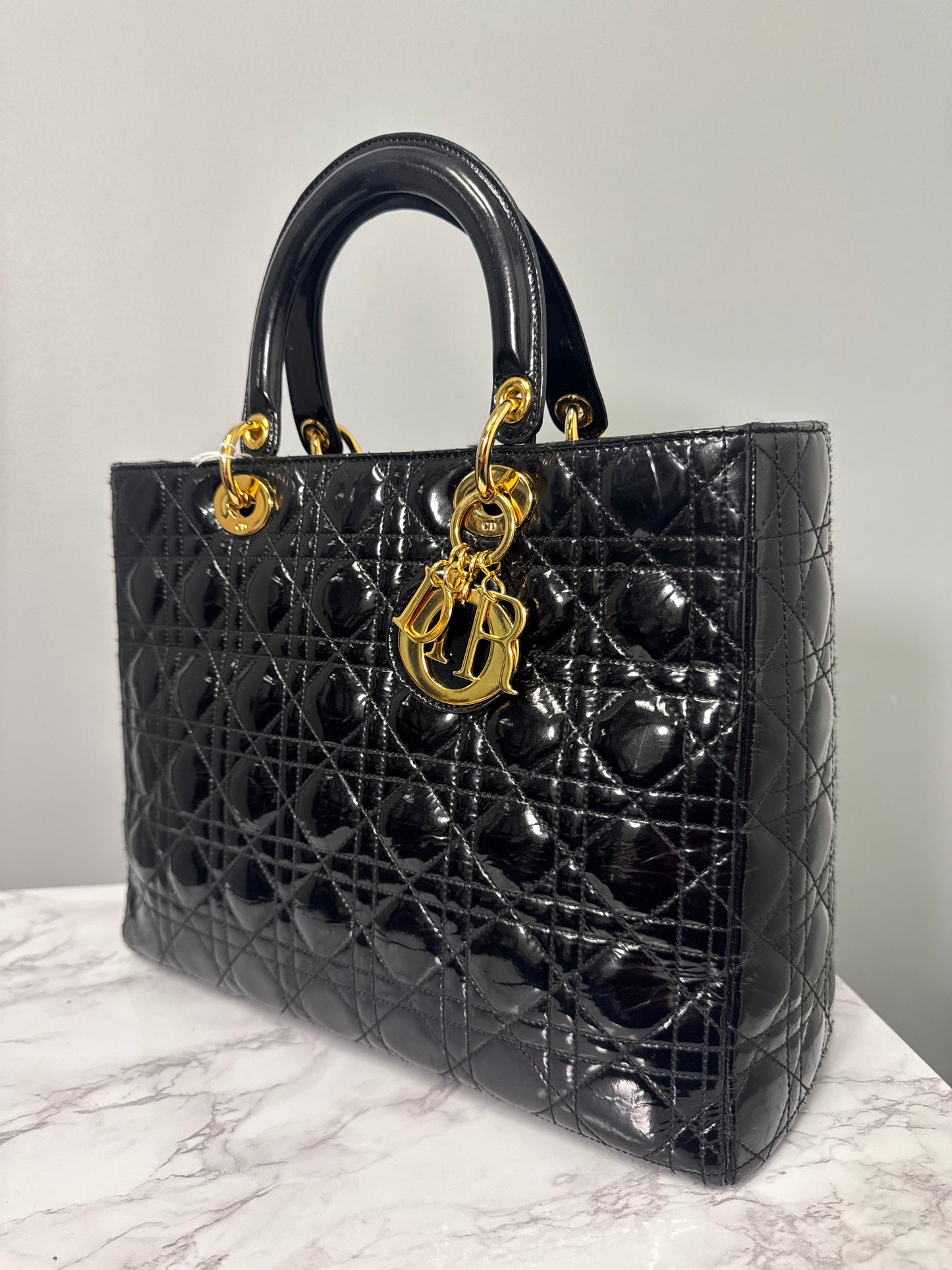 LADY DIOR BLACK PATENT LEATHER WITH GOLD HARDWARE LARGE