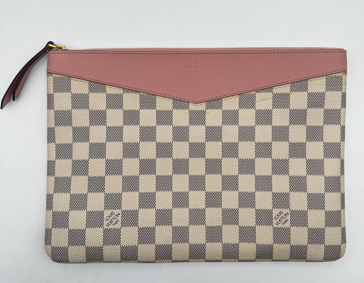 LOUIS VUITTON TOILETRY POUCH AZUR DAMIER PINK INTERIOR