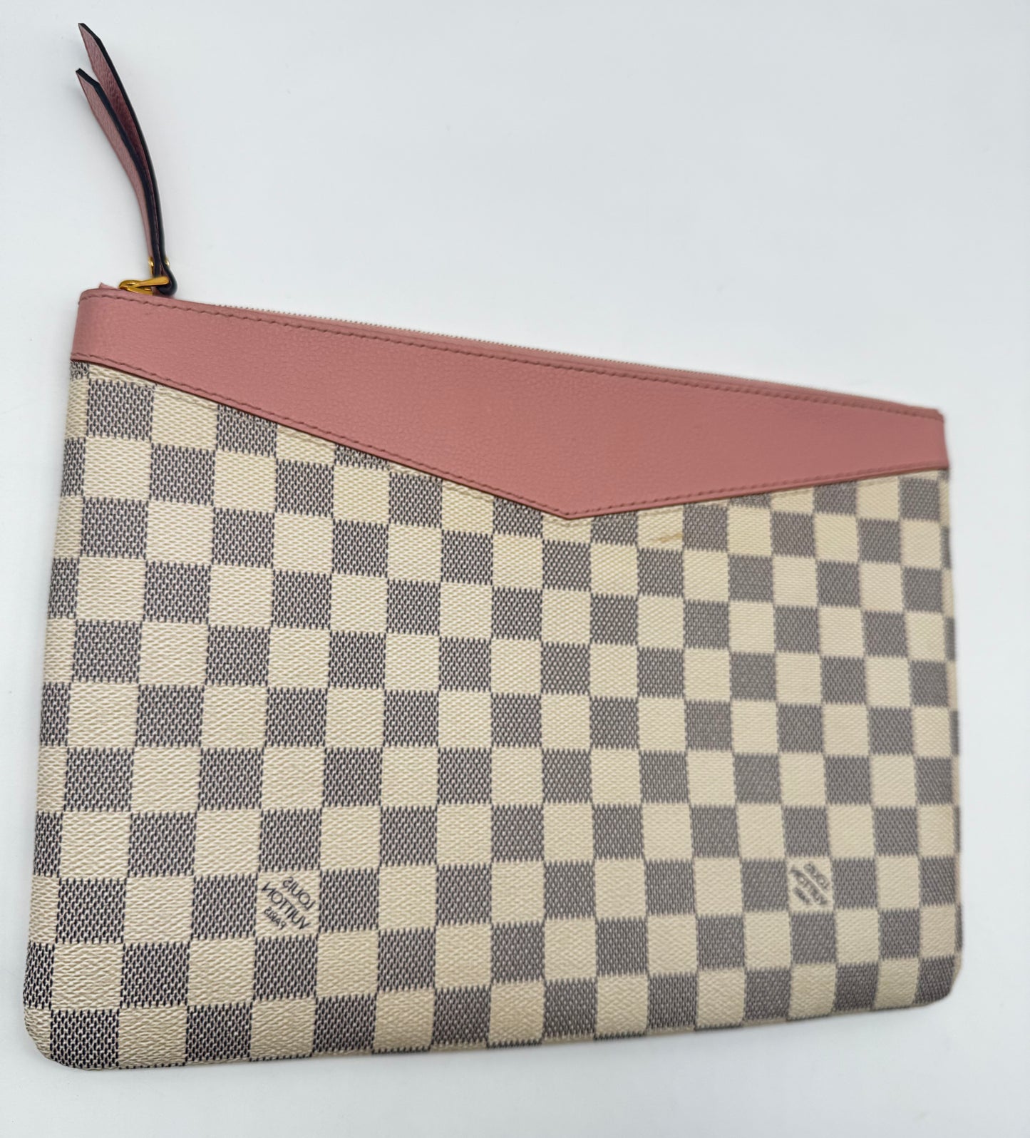 LOUIS VUITTON TOILETRY POUCH AZUR DAMIER PINK INTERIOR