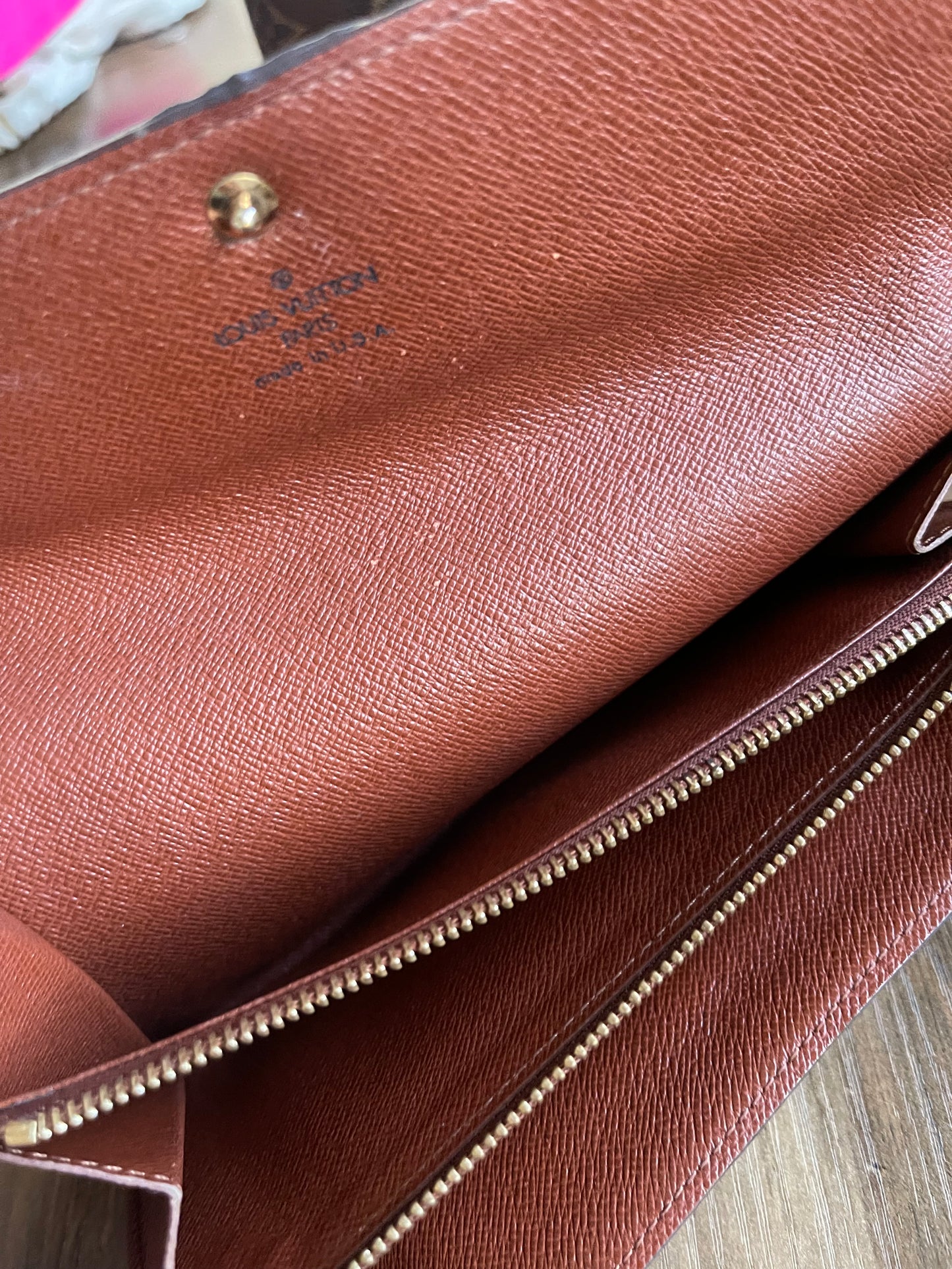 LOUIS VUITTON NEO NOE WITH GIFT