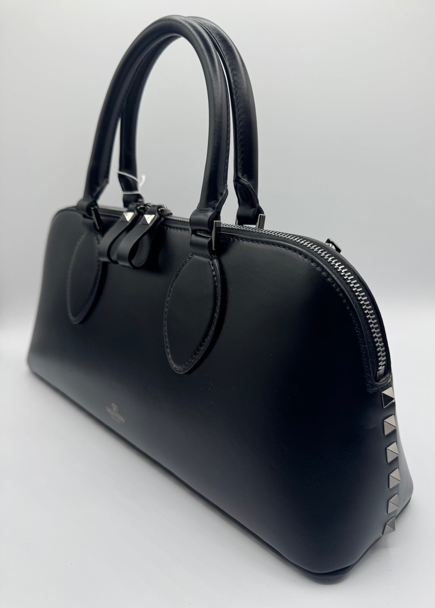 BLACK STUDDED VALENTINO BAG WITH STRAP