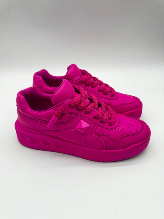 VALENTINO MEN’S SNEAKERS SIZE 43 (LIMITED EDITION)