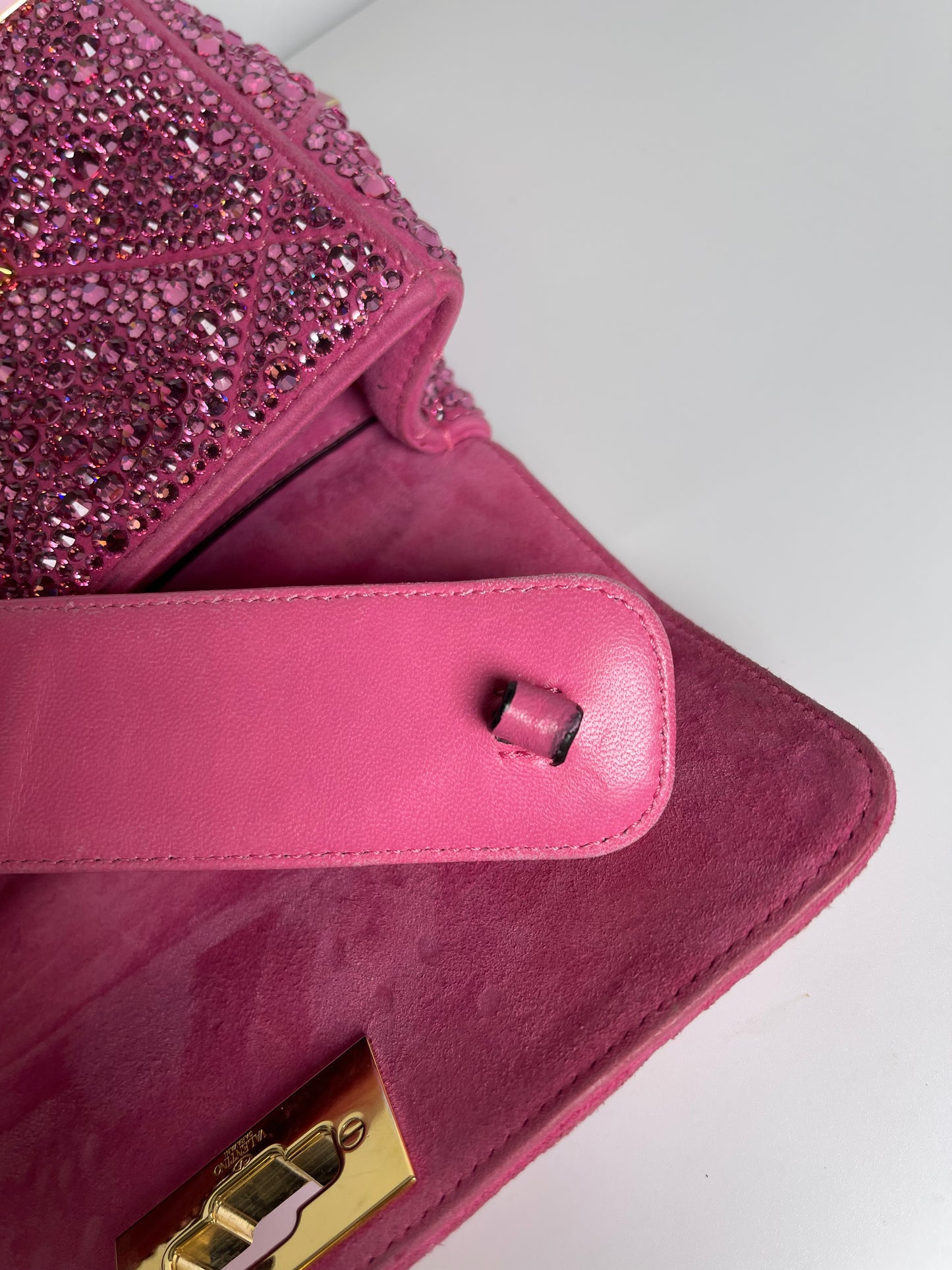 VALENTINO GARAVANI SHOULDER BAG PINK CRYSTAL ROMAN STUD