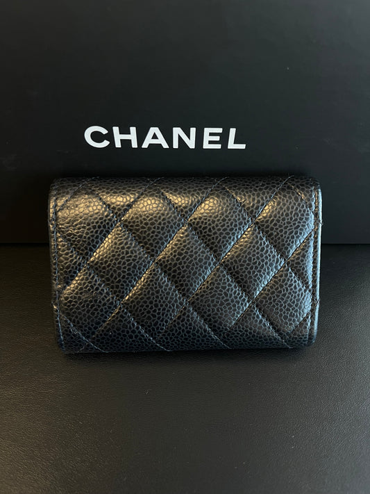 BLACK CHANEL CAVIAR CARD HOLDER