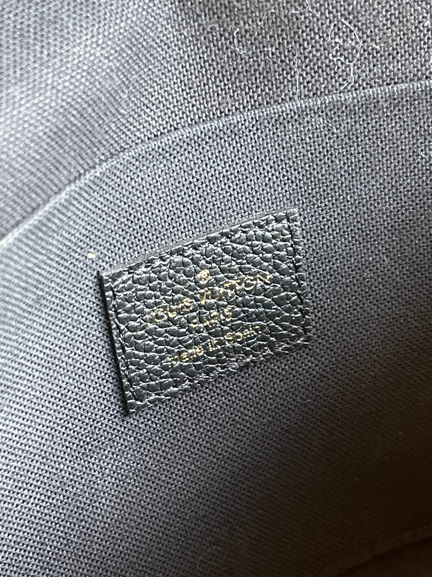 BLACK LOUIS VUITTON FELICIE ONE MISSING INSERT