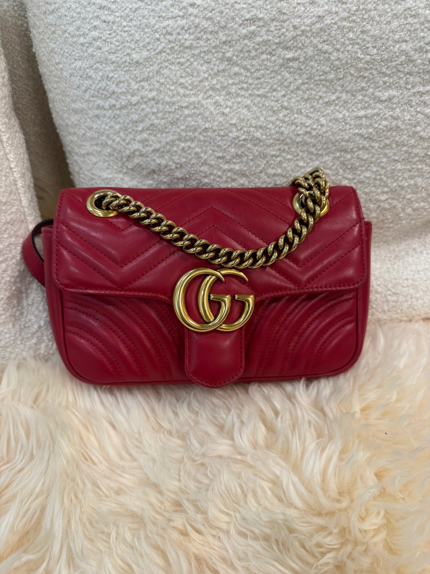 RES GUCCI SMALL CROSSBODY