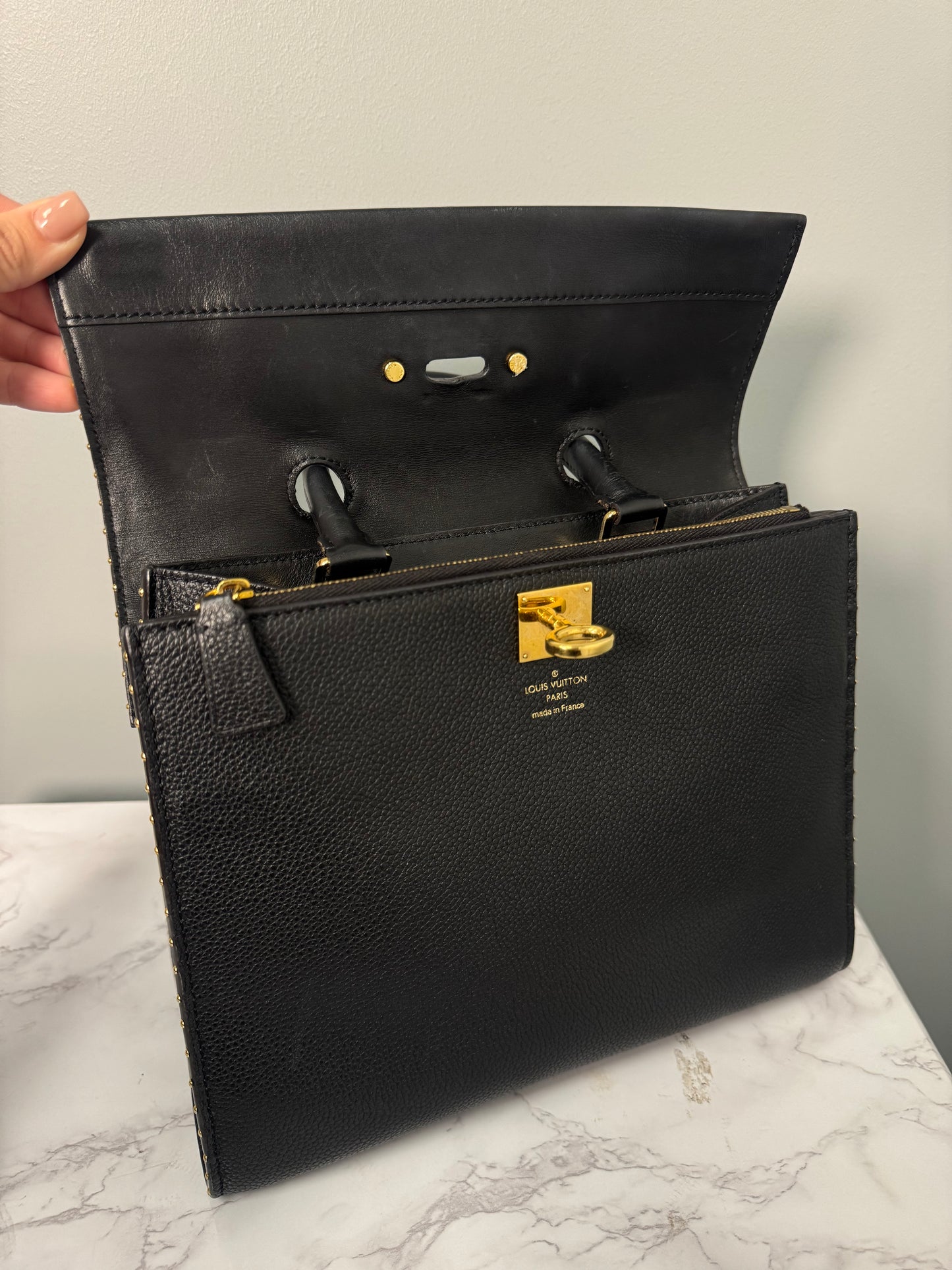 LOUIS VUITTON BLACK STEAMER WITH GOLD CHAIN