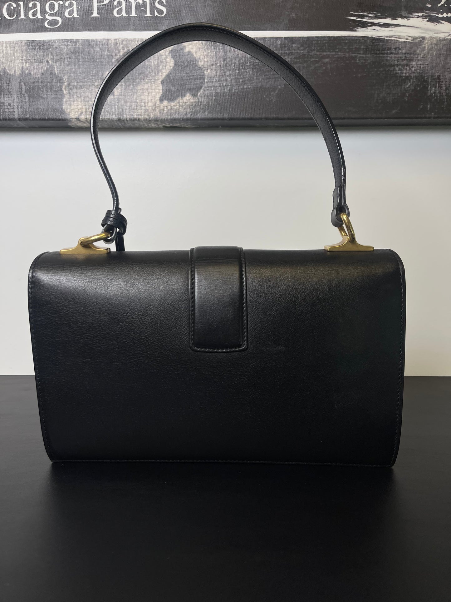 GUCCI BLACK SHOULDER BAG STUDDED GOLD HARDWARE