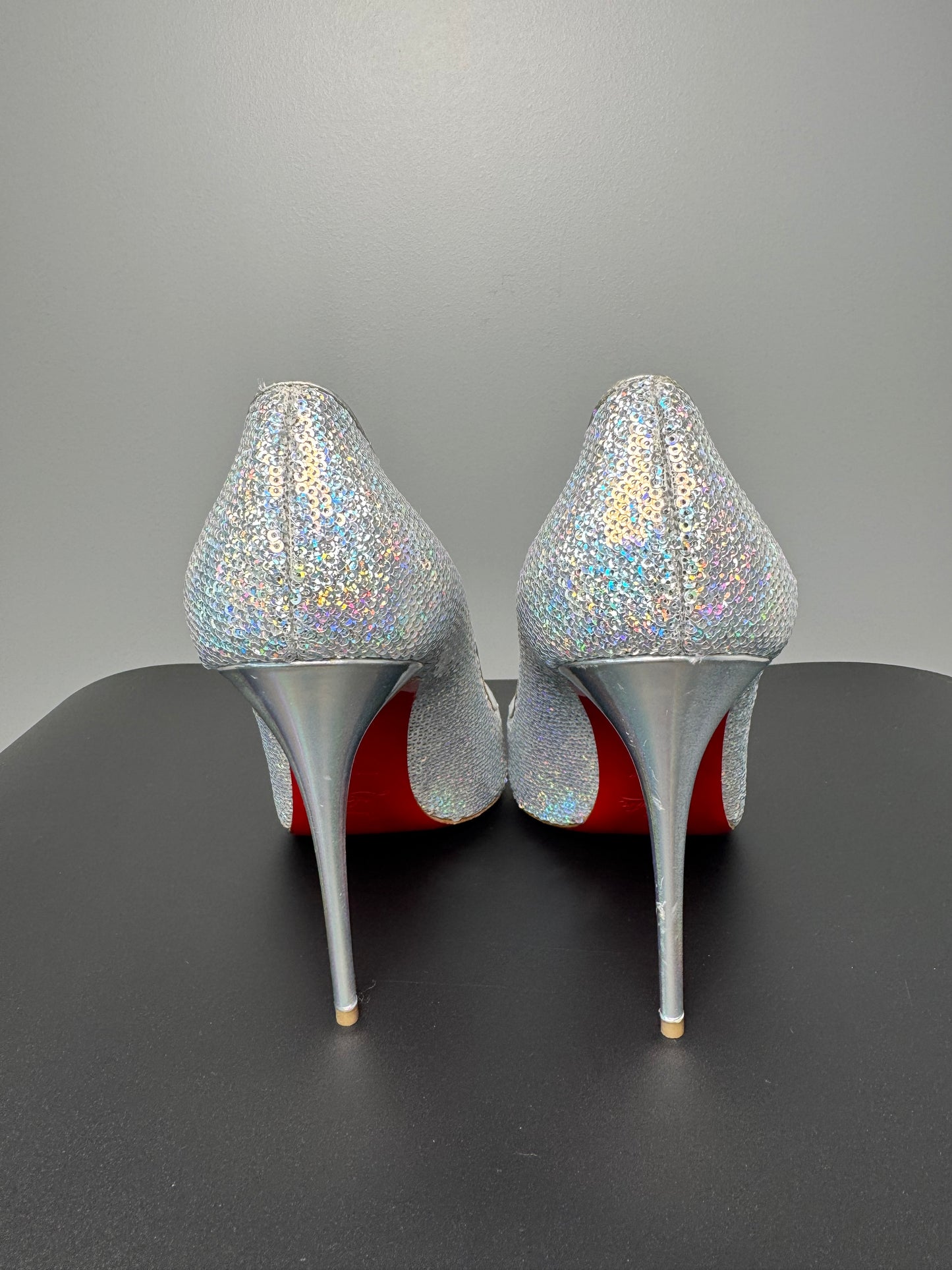 CHRISTIAN LOUBOUTIN SIZE 41 SEQUENCE HEELS