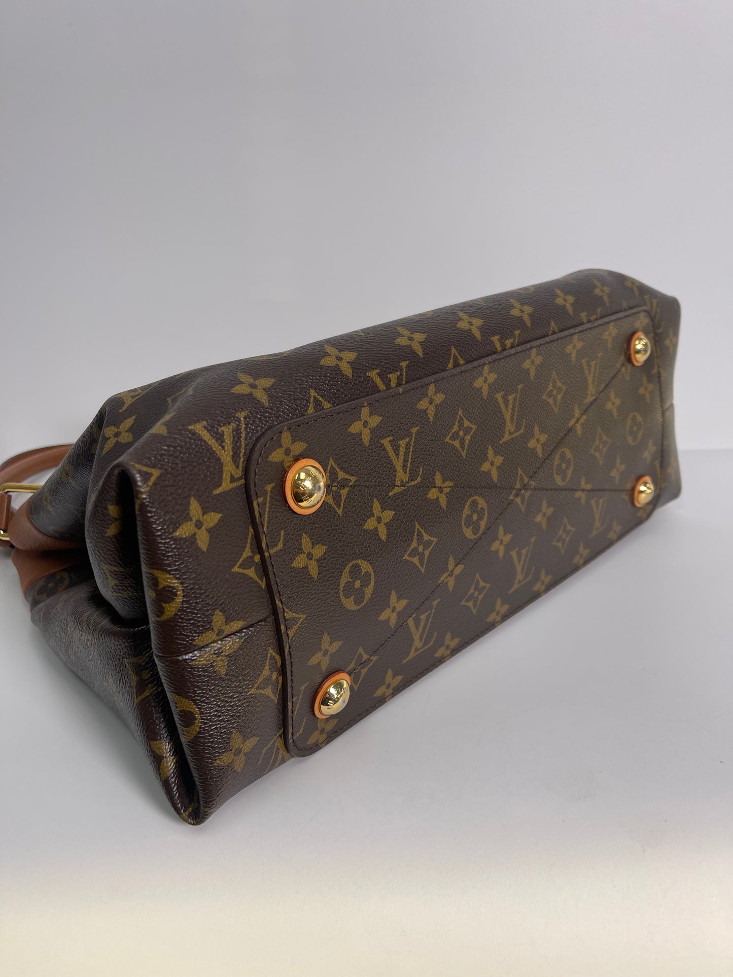 LOUIS VUITTON OLYMPE MM MONGRAM TOTE
