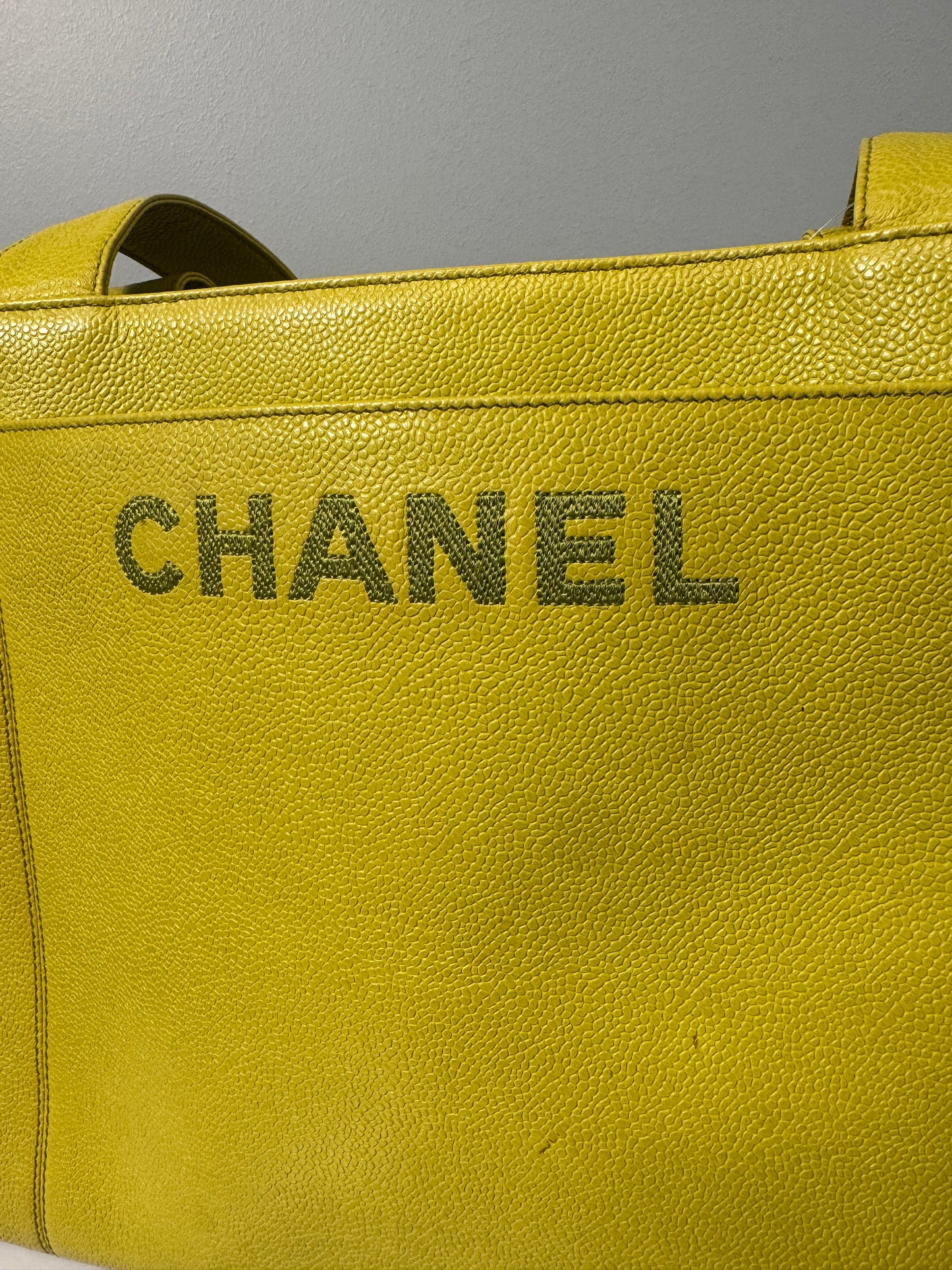 CHANEL LIME GREEN TOTE CAVIAR