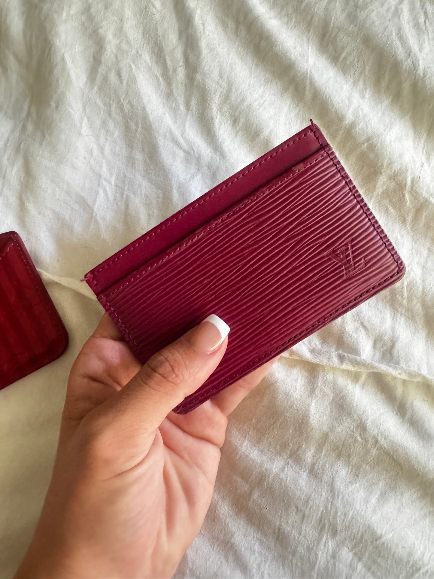 LOUIS VUITTON UNISEX EPI LEATHER CARD HOLDER