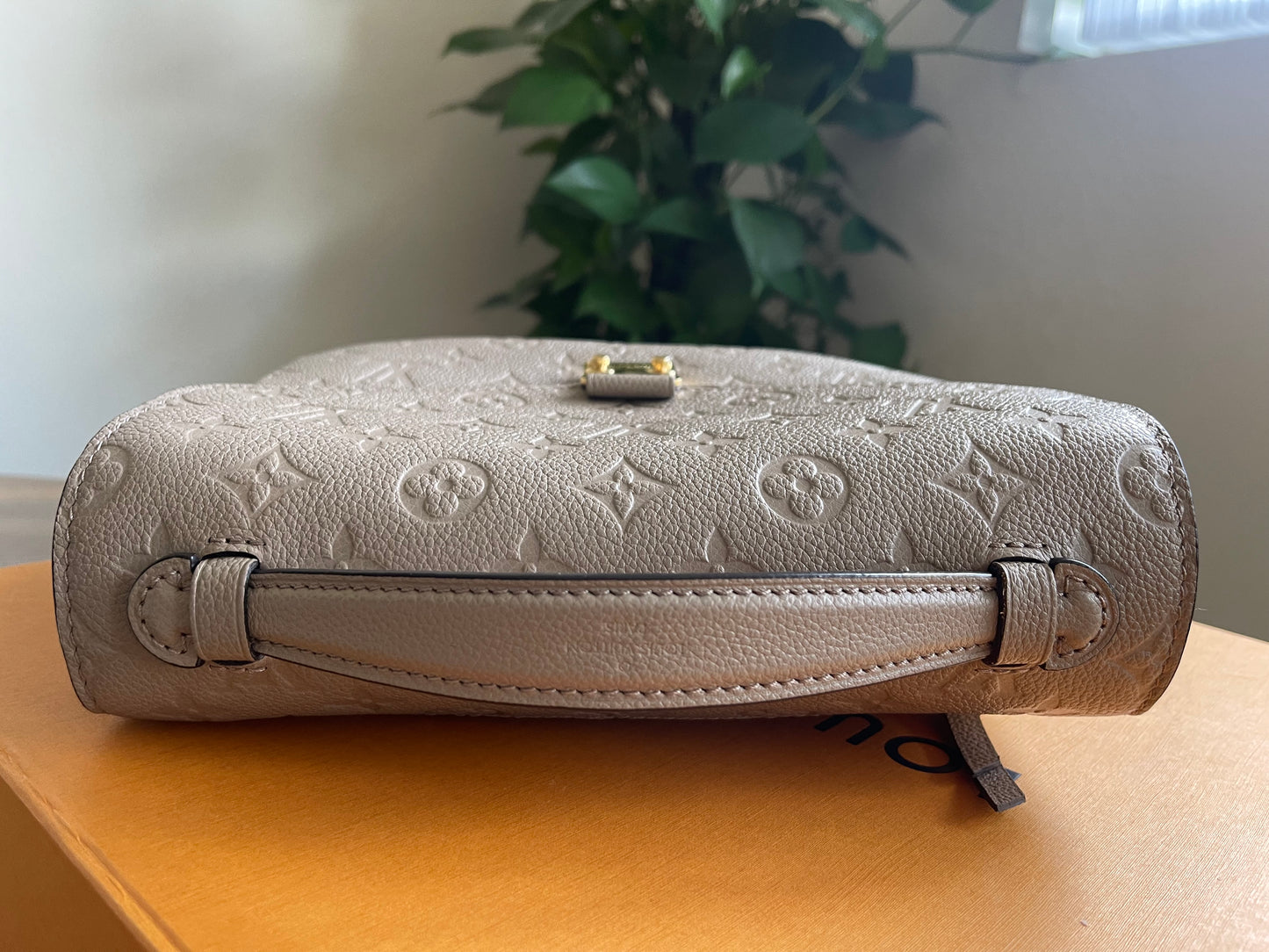 LOUIS VUITTON POCHETTE MÉTIS