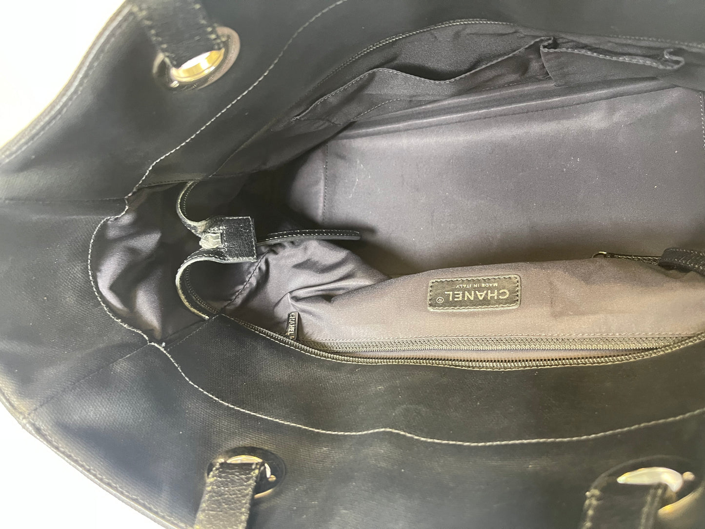 VINTAGE CHANEL COATED CANVAS TOTE