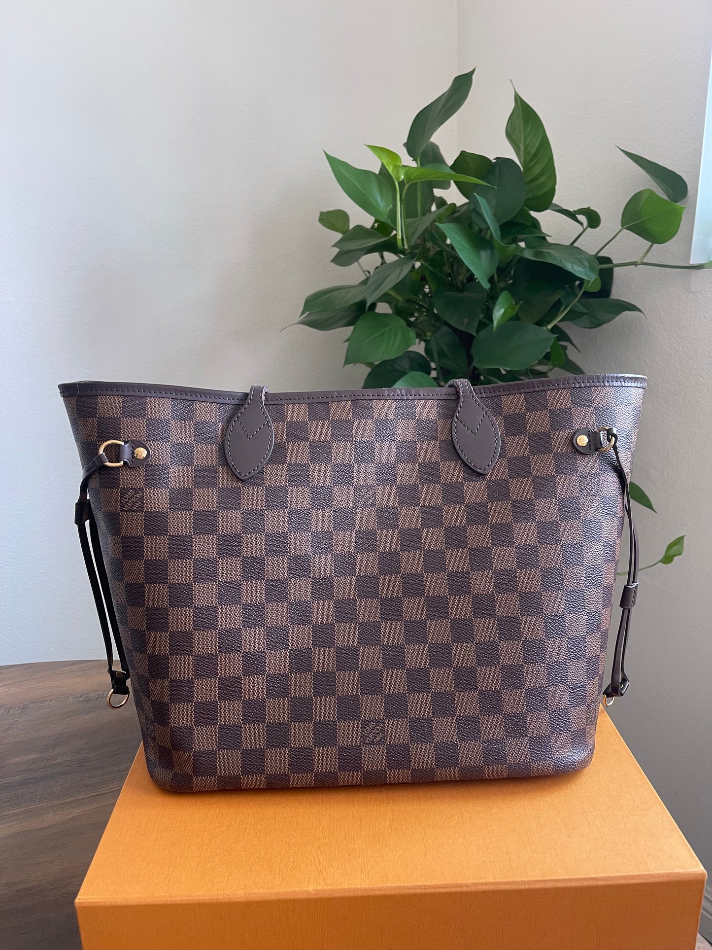 LV DAMIER EBENE PINK INTERIOR WITHOUT POUCH PRE-OWED