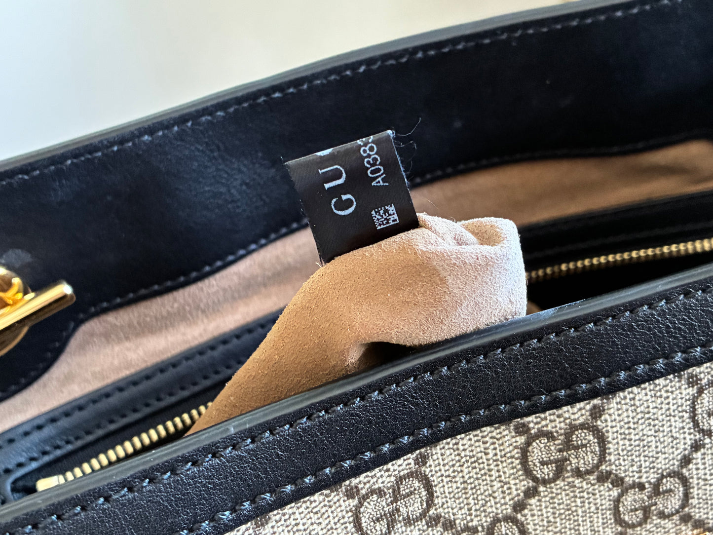 BLACK GUCCI PADLOCK TOTE