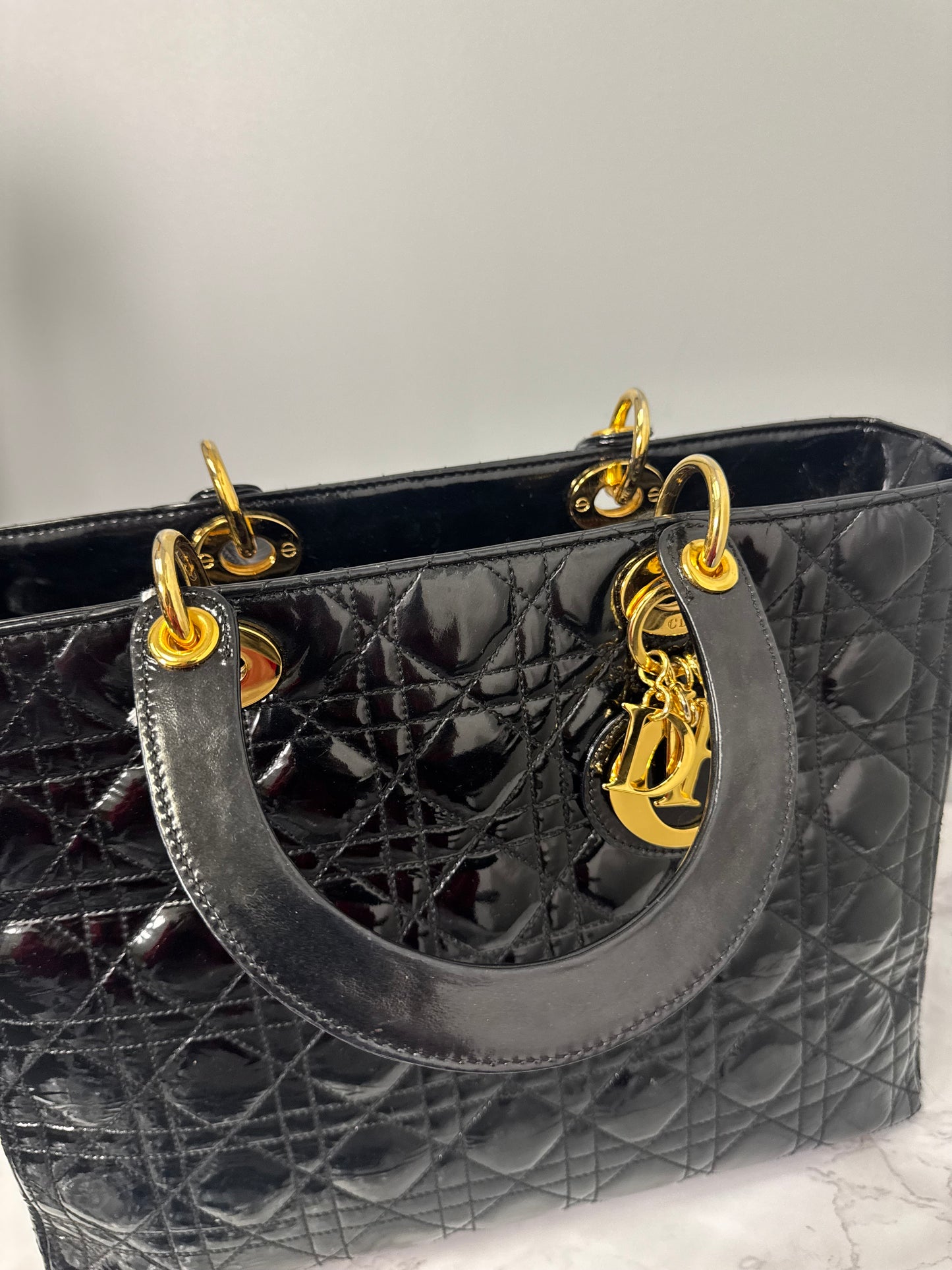 LADY DIOR BLACK PATENT LEATHER WITH GOLD HARDWARE LARGE