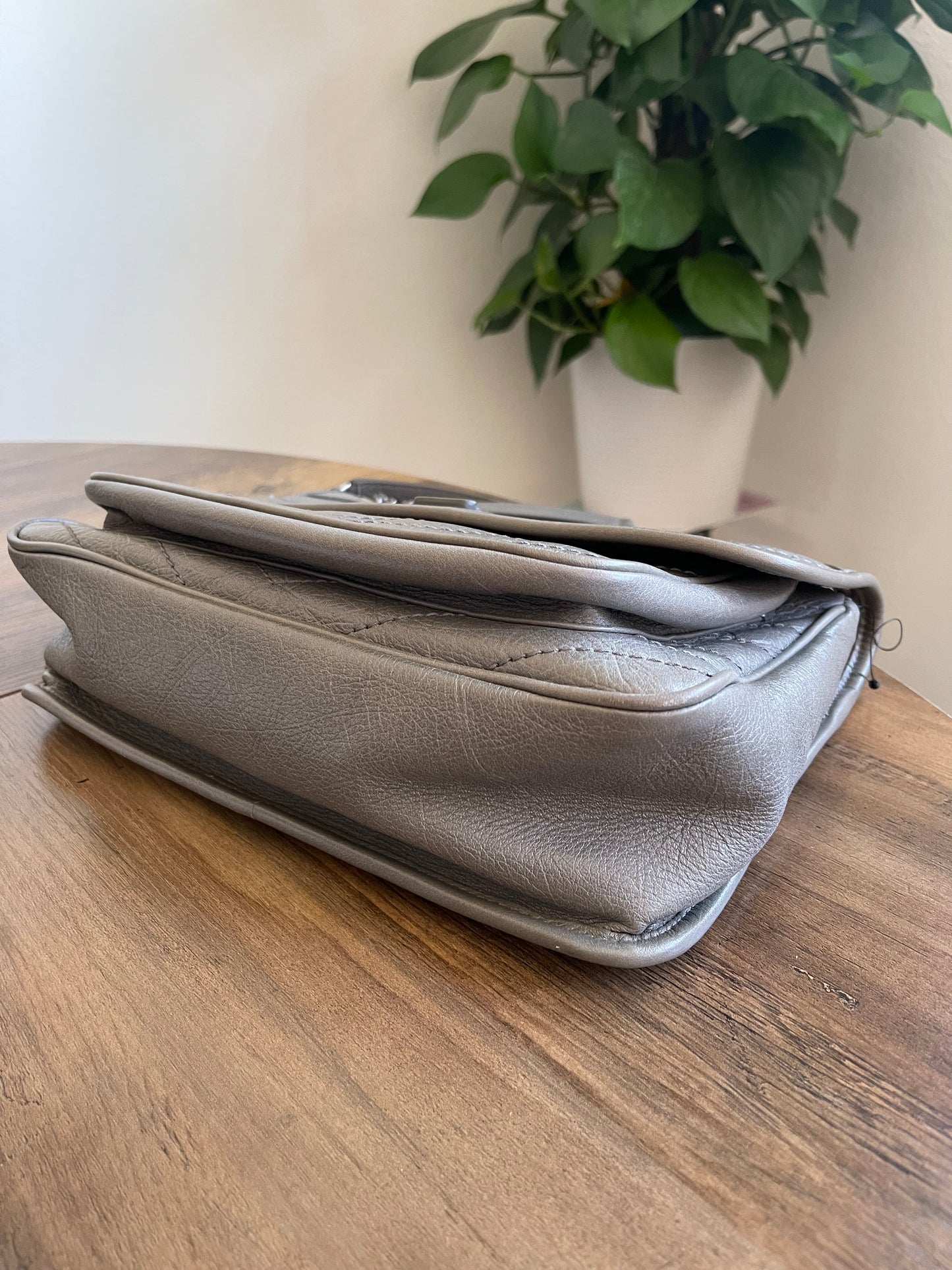 YSL MEDIUM GREY NIKKI BAG
