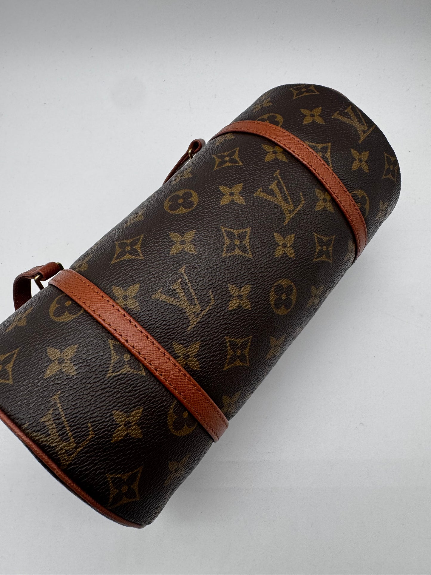 LOUIS VUITTON PAPILLON 26 MONOGRAM