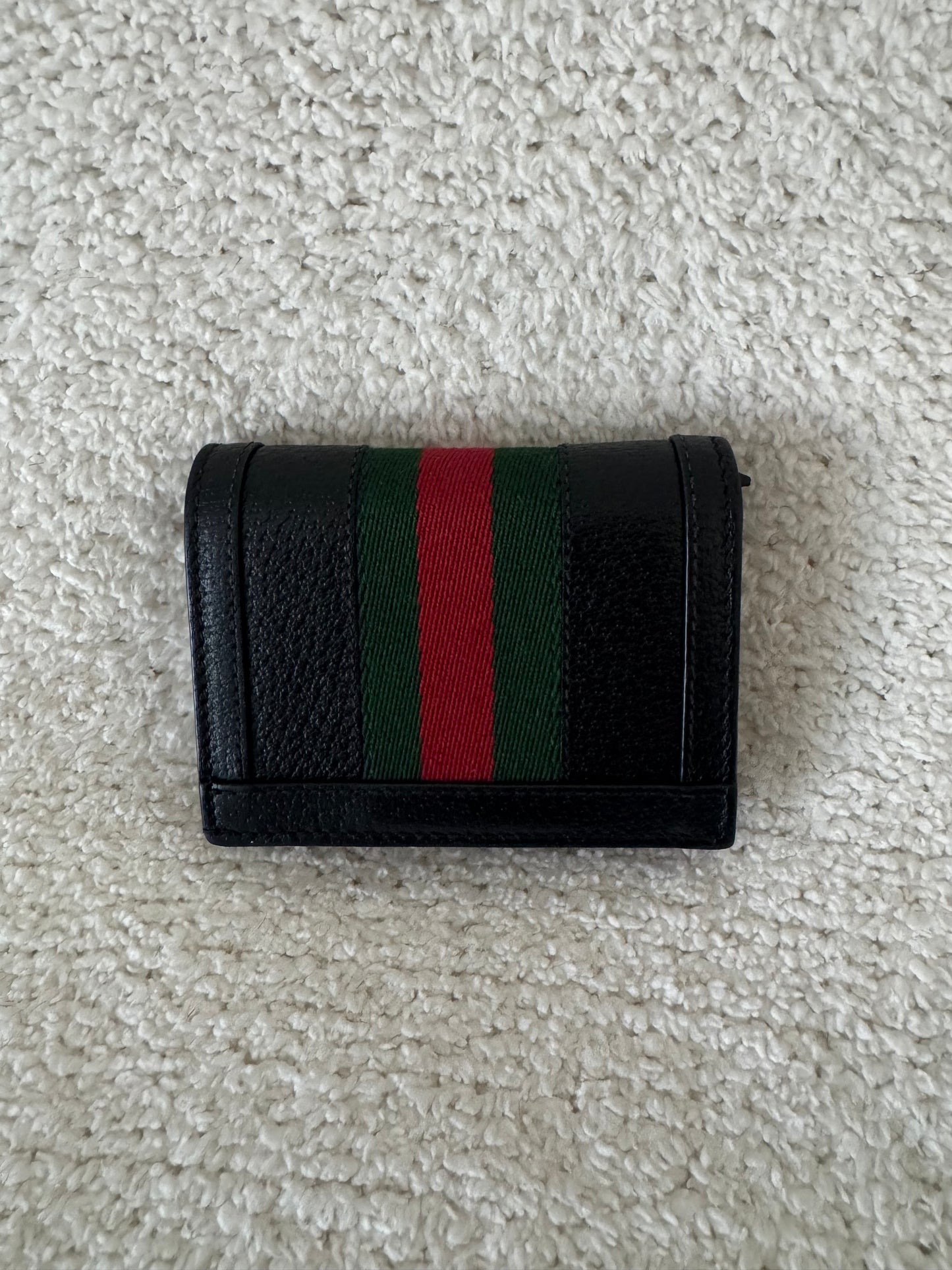 SMAL GUCCI COMPACT WALLET