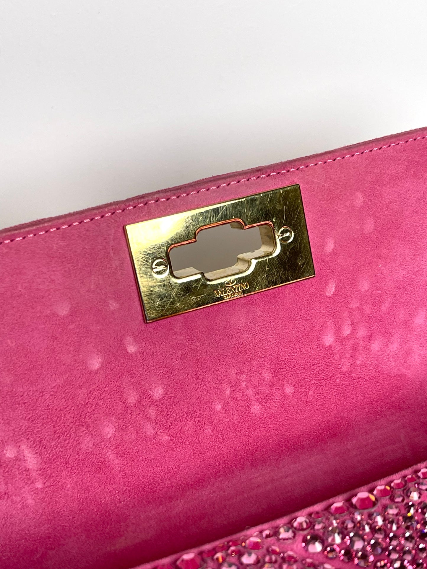 VALENTINO GARAVANI SHOULDER BAG PINK CRYSTAL ROMAN STUD