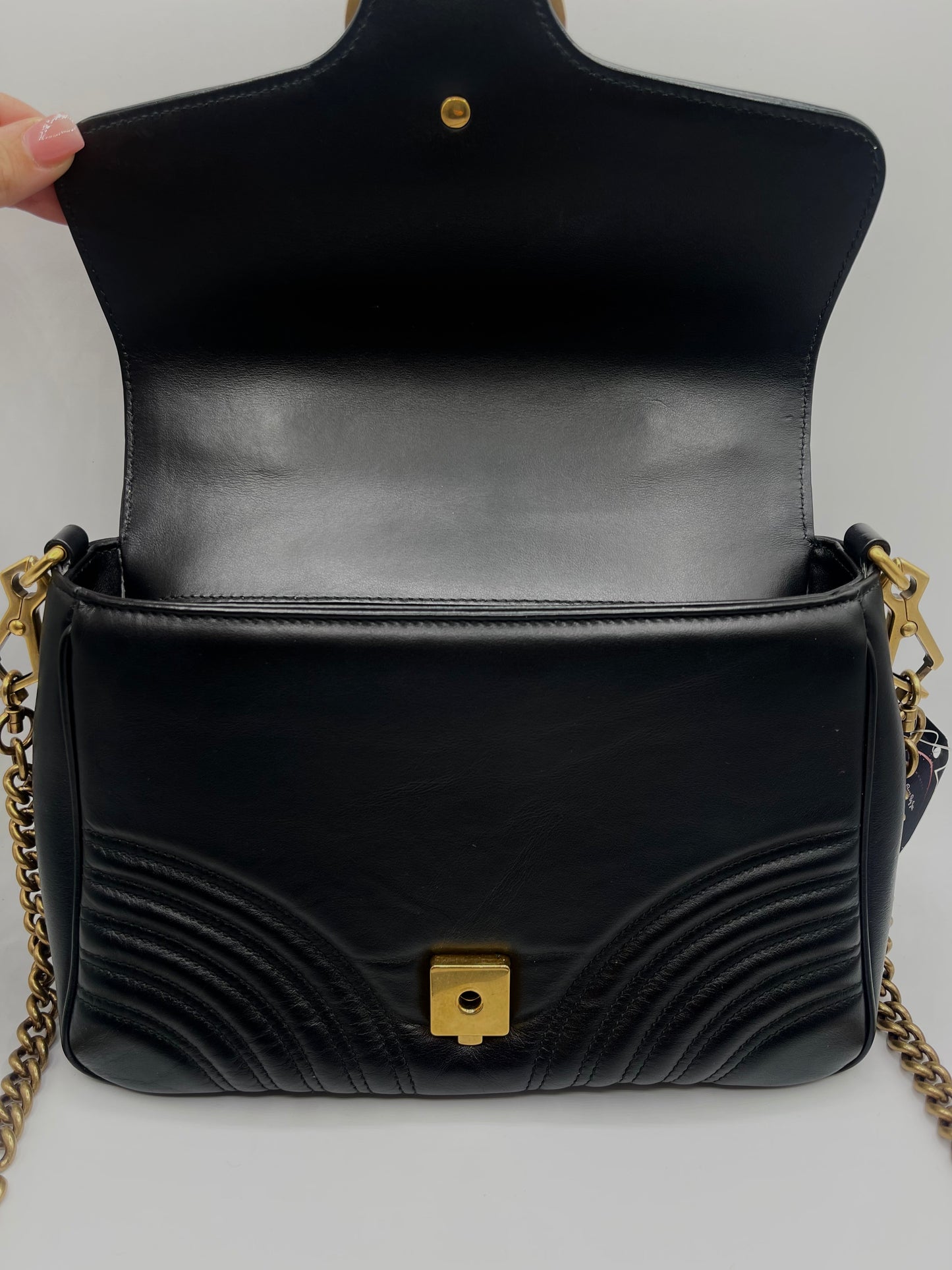 GUCCI CALFSKIN MATELASSE SMALL WITH CROSSBODY STRAP