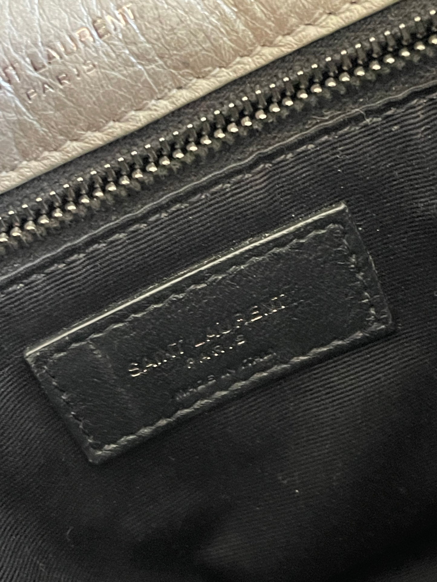 YSL MEDIUM GREY NIKKI BAG
