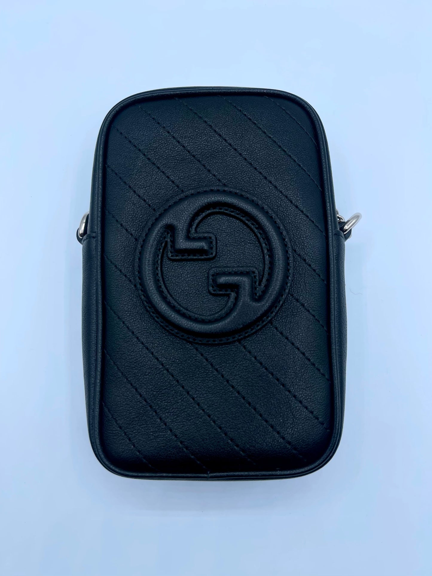 BLACK GUCCI PHONE HOLDER/CROSSBODY BAG