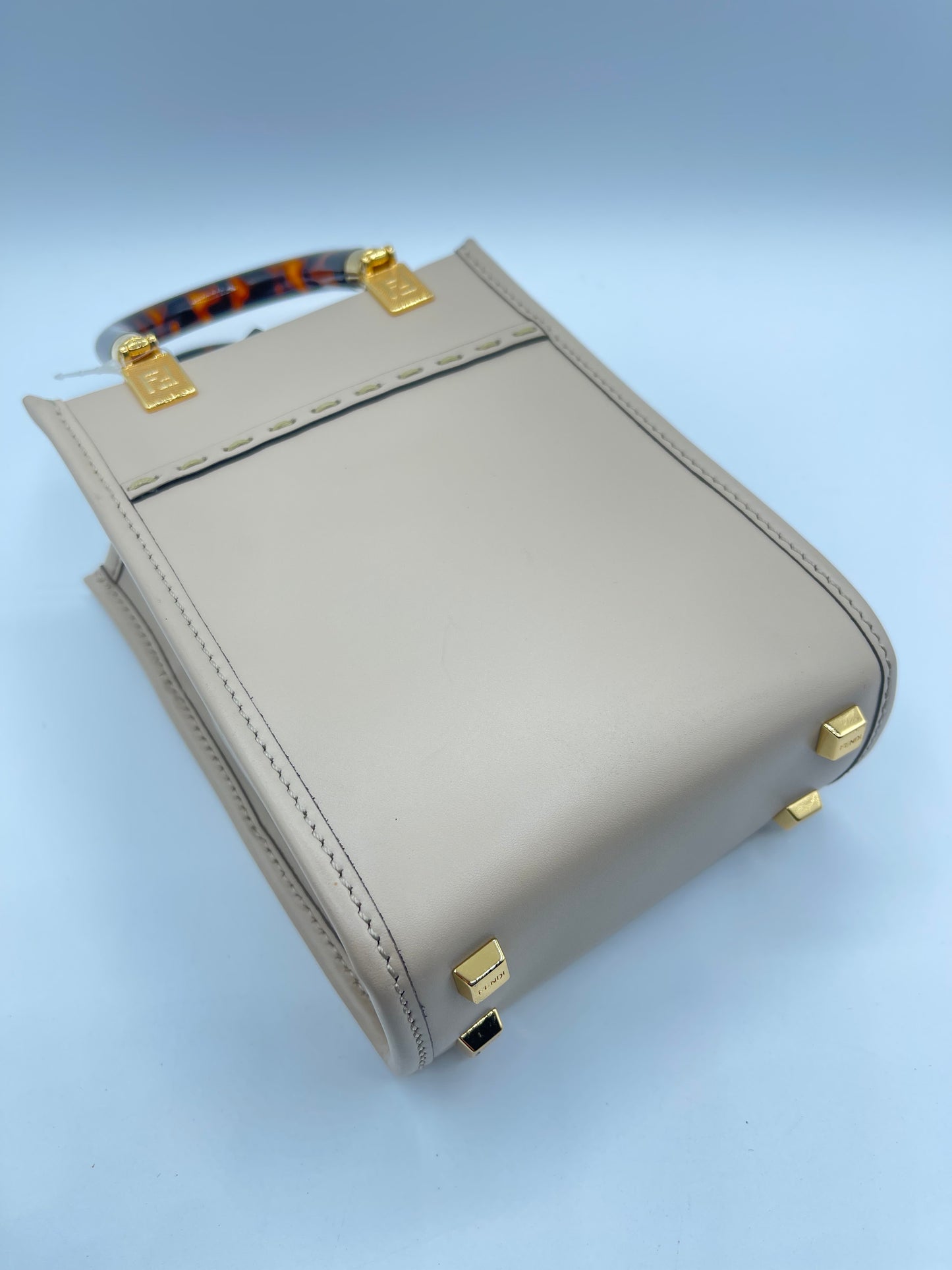 FENDI CROSSBODY (More photos coming soon!)