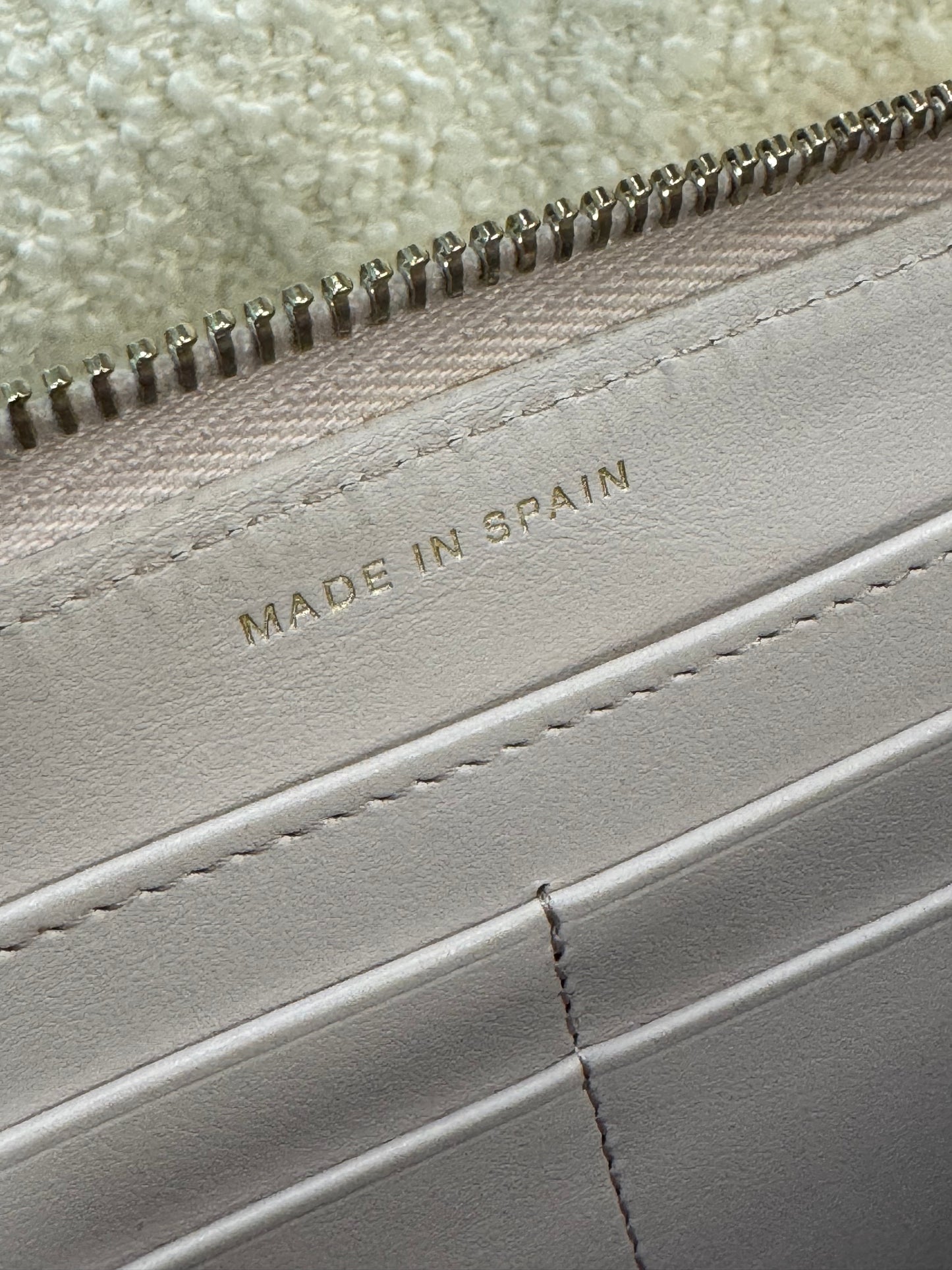 CHANEL LAMBSKIN LILAC GOLD HARDWARE