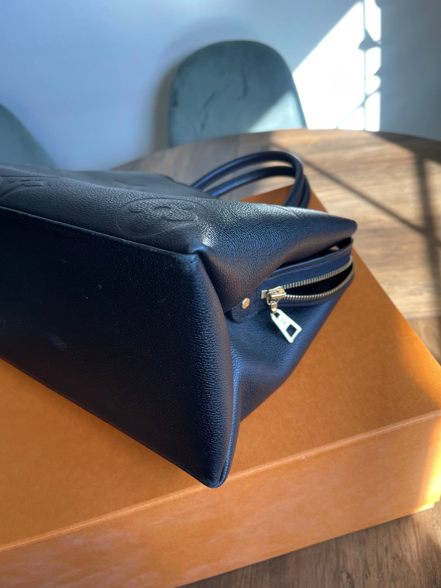 LOUIS VUITTON GRAND PALAIS MM EMPREINTE TOTE