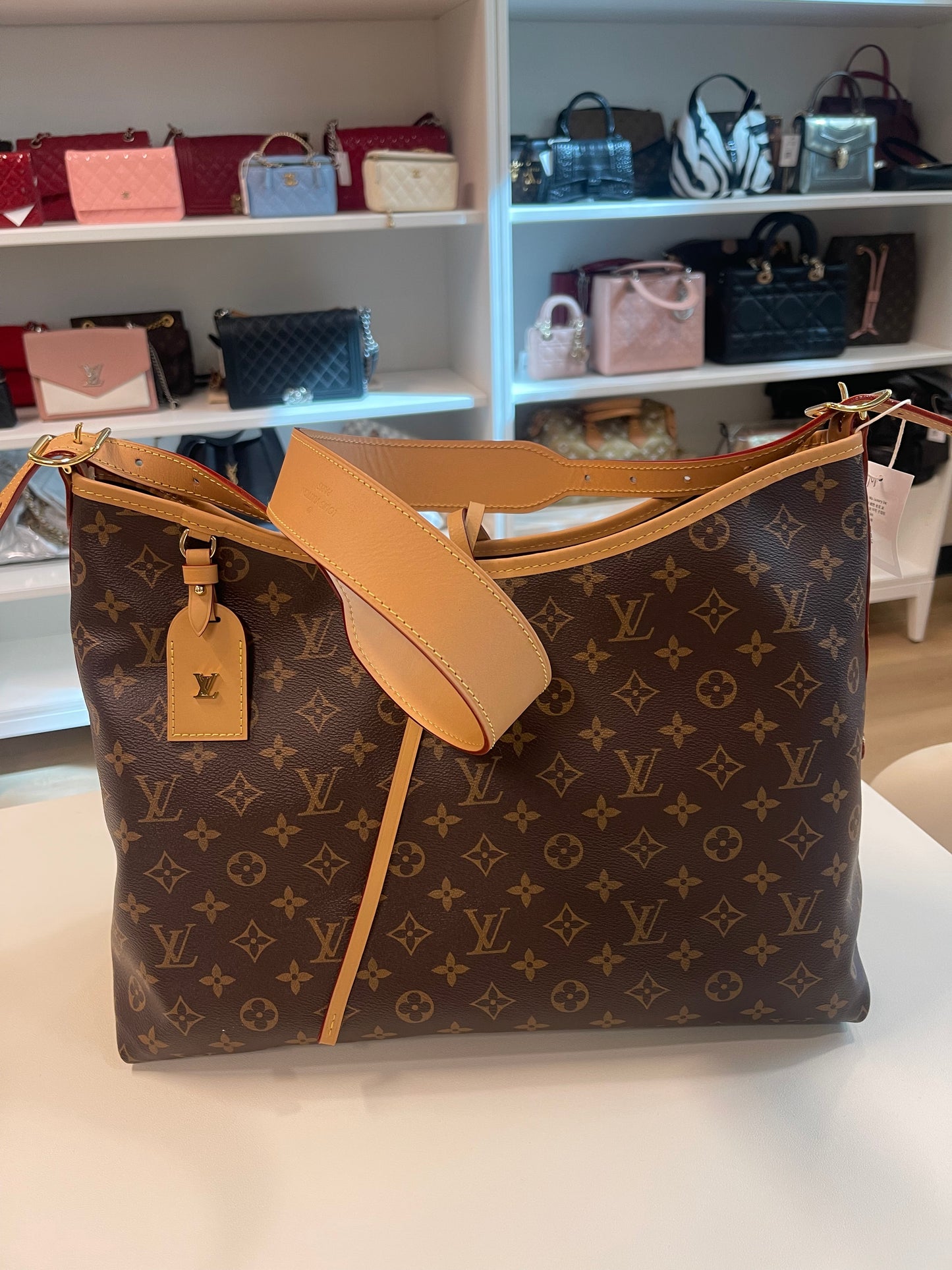 LOUIS VUITTON MONIGRAM MM CARRYALL