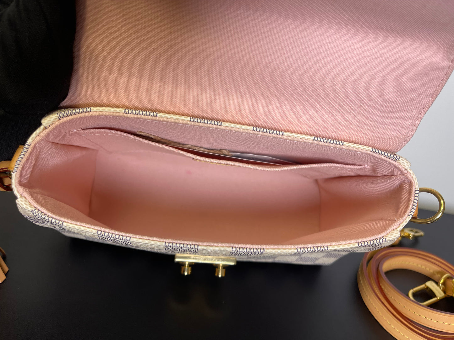 LOUIS VUITTON CROISETTE AZUR DAMIER (MORE PHOTOS COMING SOON!)