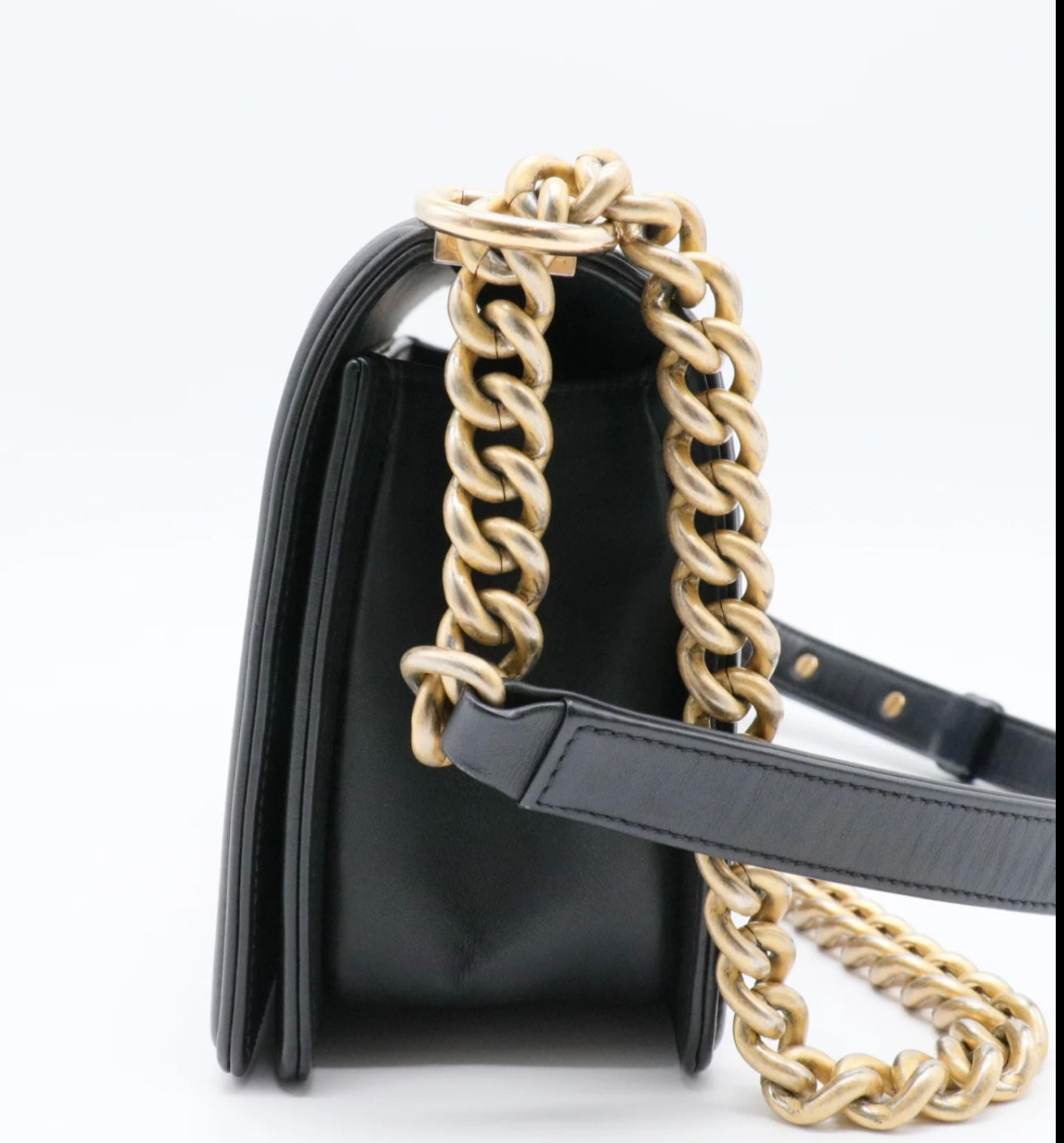 MEDIUM CHANEL BLACK LAMBSKIN BOY BAG