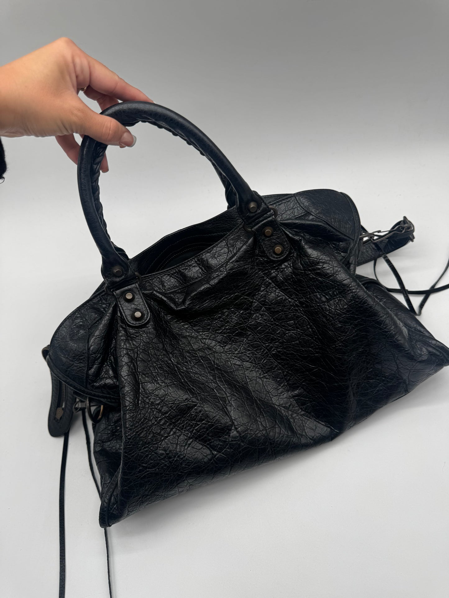 BALENCIAGA CITY BAG BLACK MEDIUM