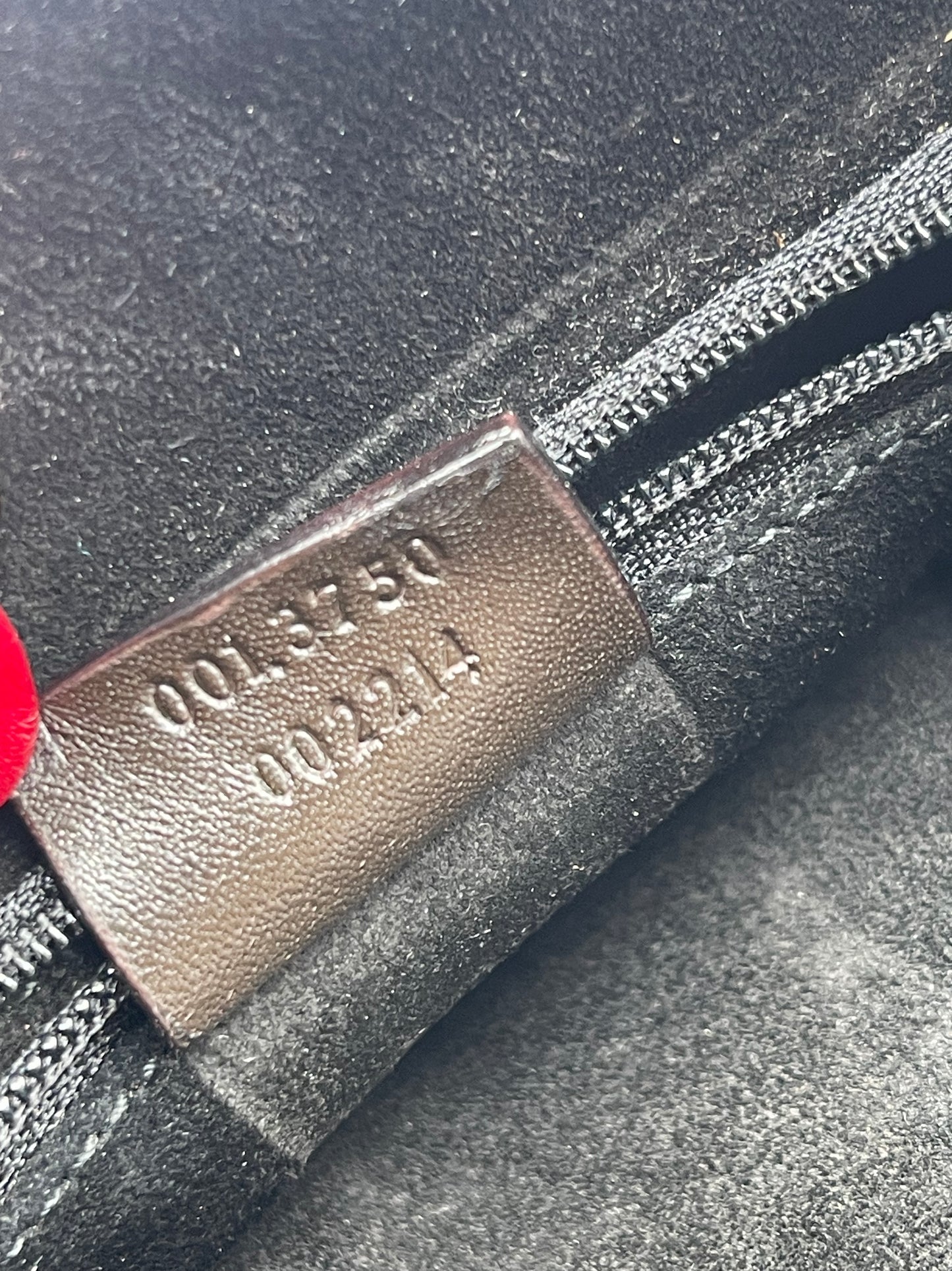 VINTAGE GUCCI SUEDE LOOP BAG