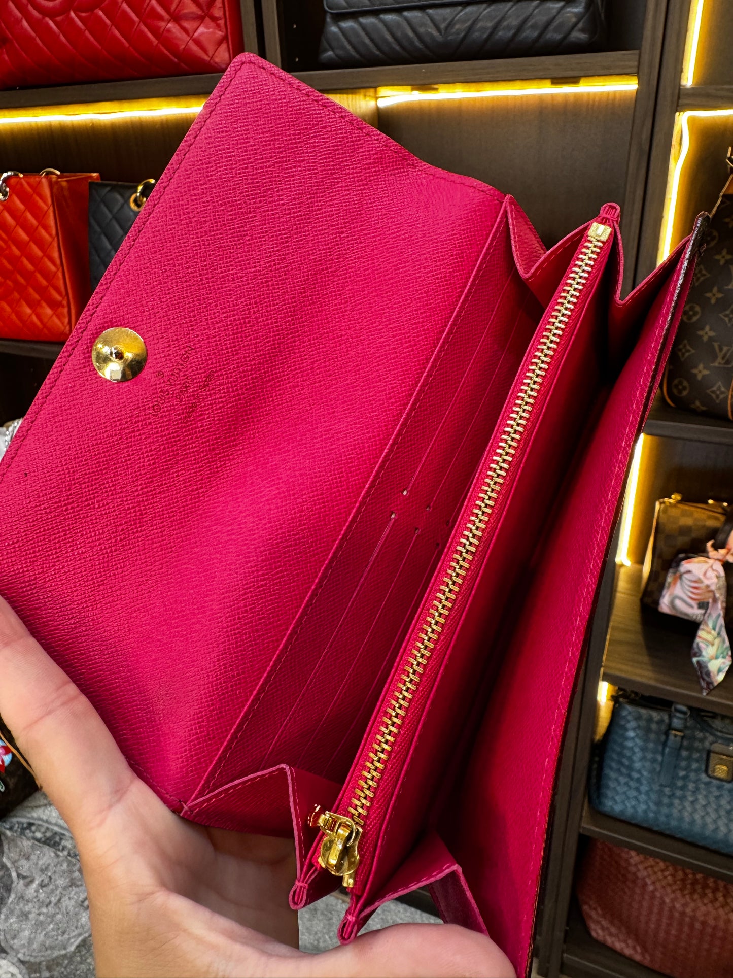LOUIS VUITTON MURIKAMI WALLET BLACK MULTICOLOR