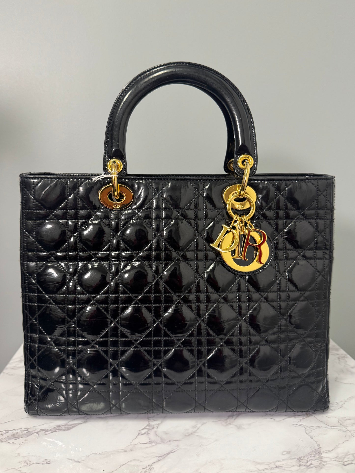 LADY DIOR BLACK PATENT LEATHER WITH GOLD HARDWARE LARGE