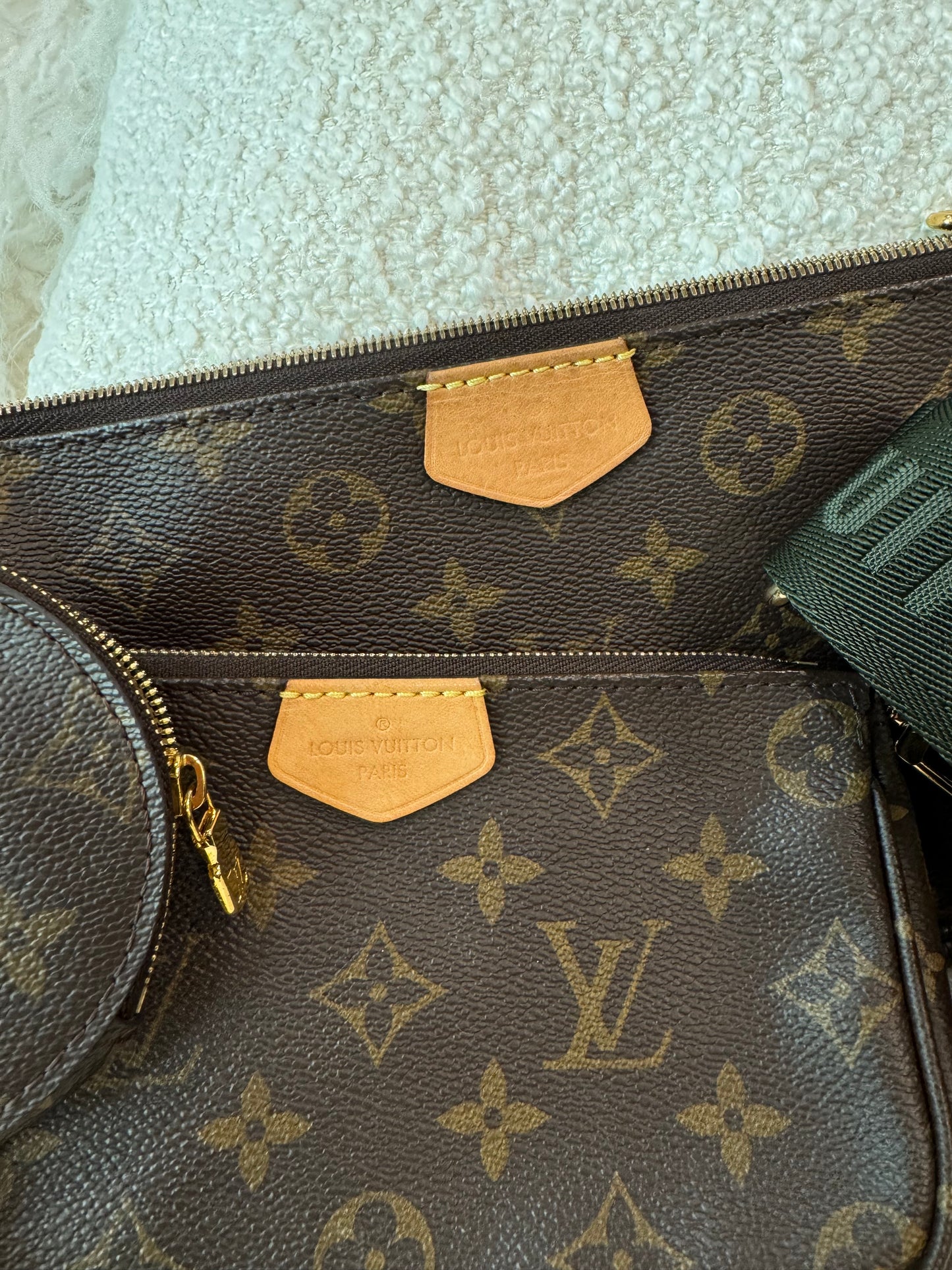 Louis Vuitton Multi Pochette Accessories
