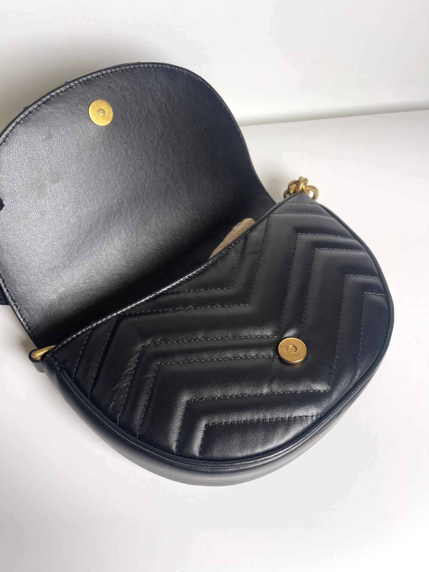 GUCCI BLACK DOUBLE G MARMONT MINI HALF MOON CROSSBODY