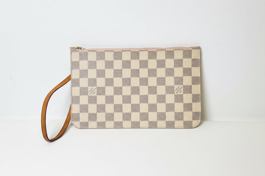 LOUIS VUITTON MM POUCHES (5 Options)