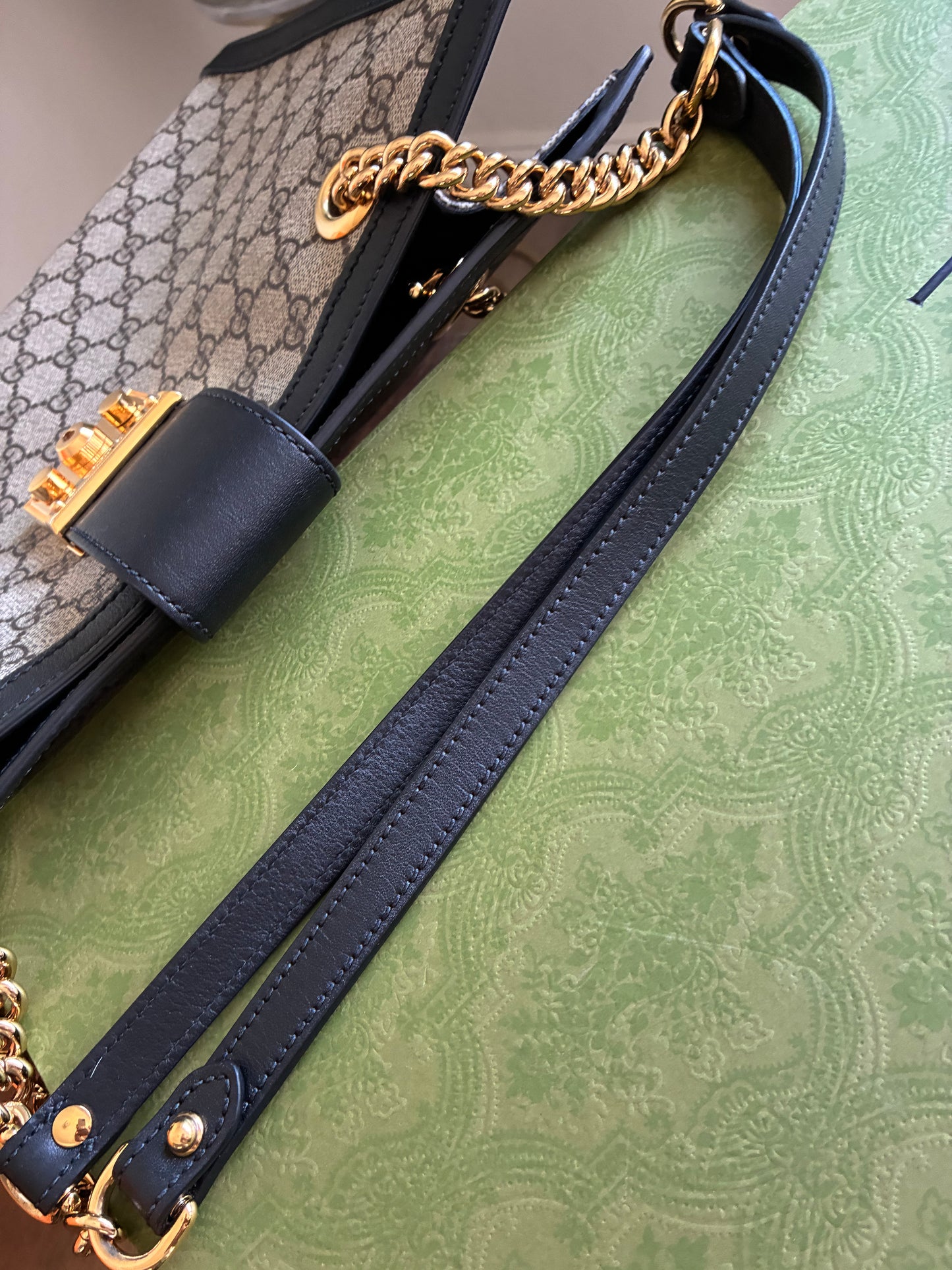 BLACK GUCCI PADLOCK TOTE