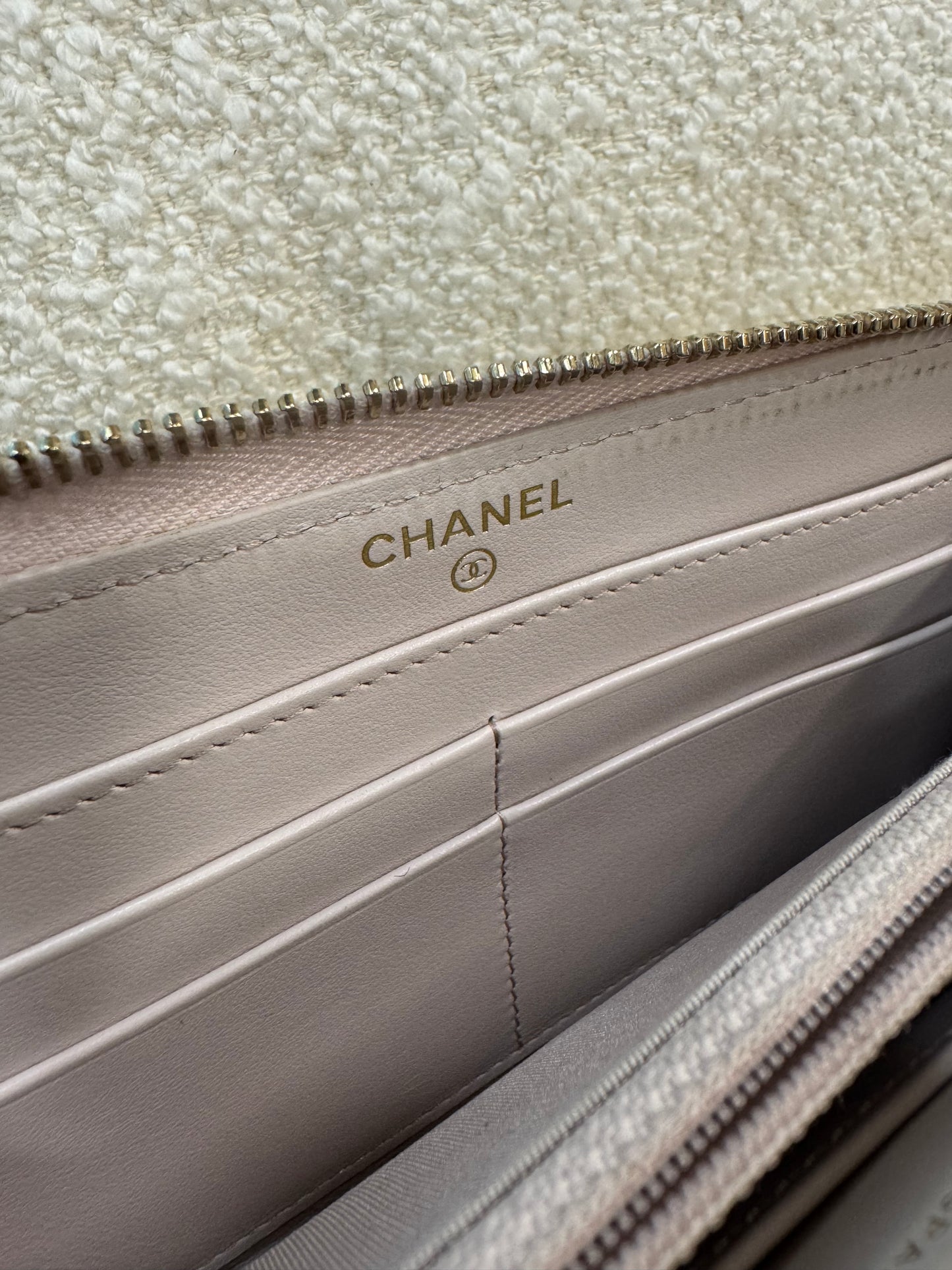 CHANEL LAMBSKIN LILAC GOLD HARDWARE