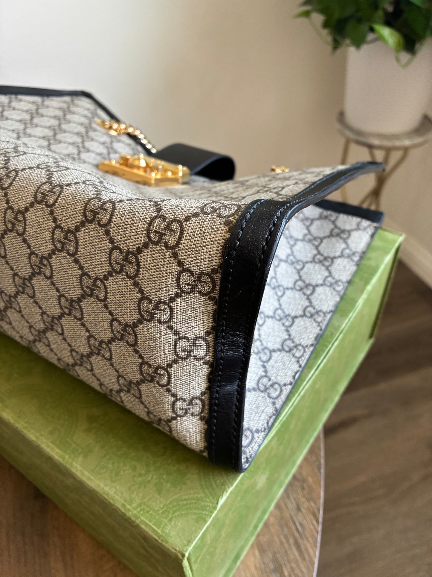 BLACK GUCCI PADLOCK TOTE