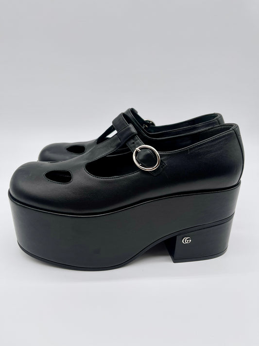 GUCCI LEATHER PLATFORMS SIZE 7