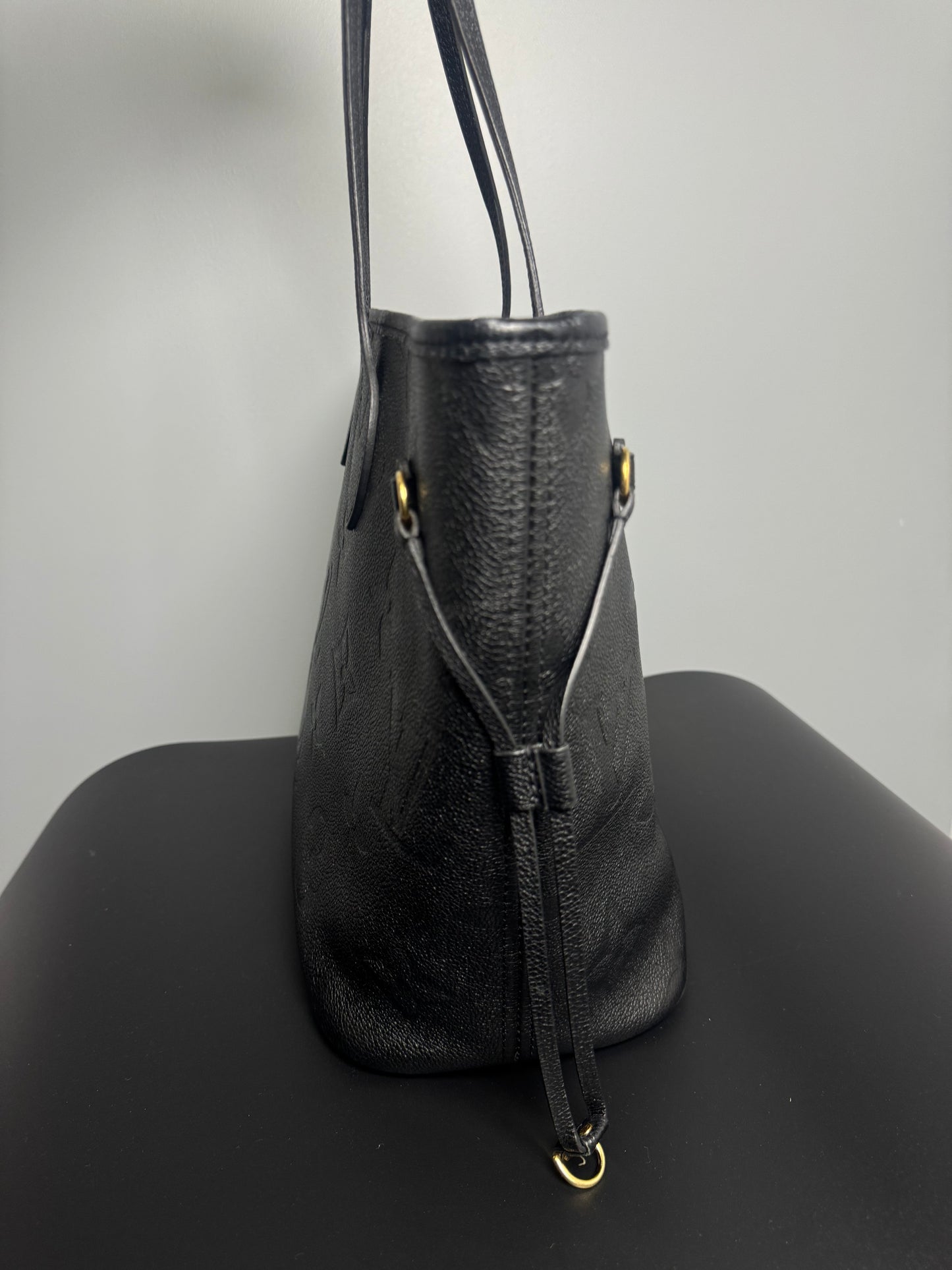 NEVERFULL EMPREINTE BLACK MM SHOULDER BAG LOUIS VUITTON
